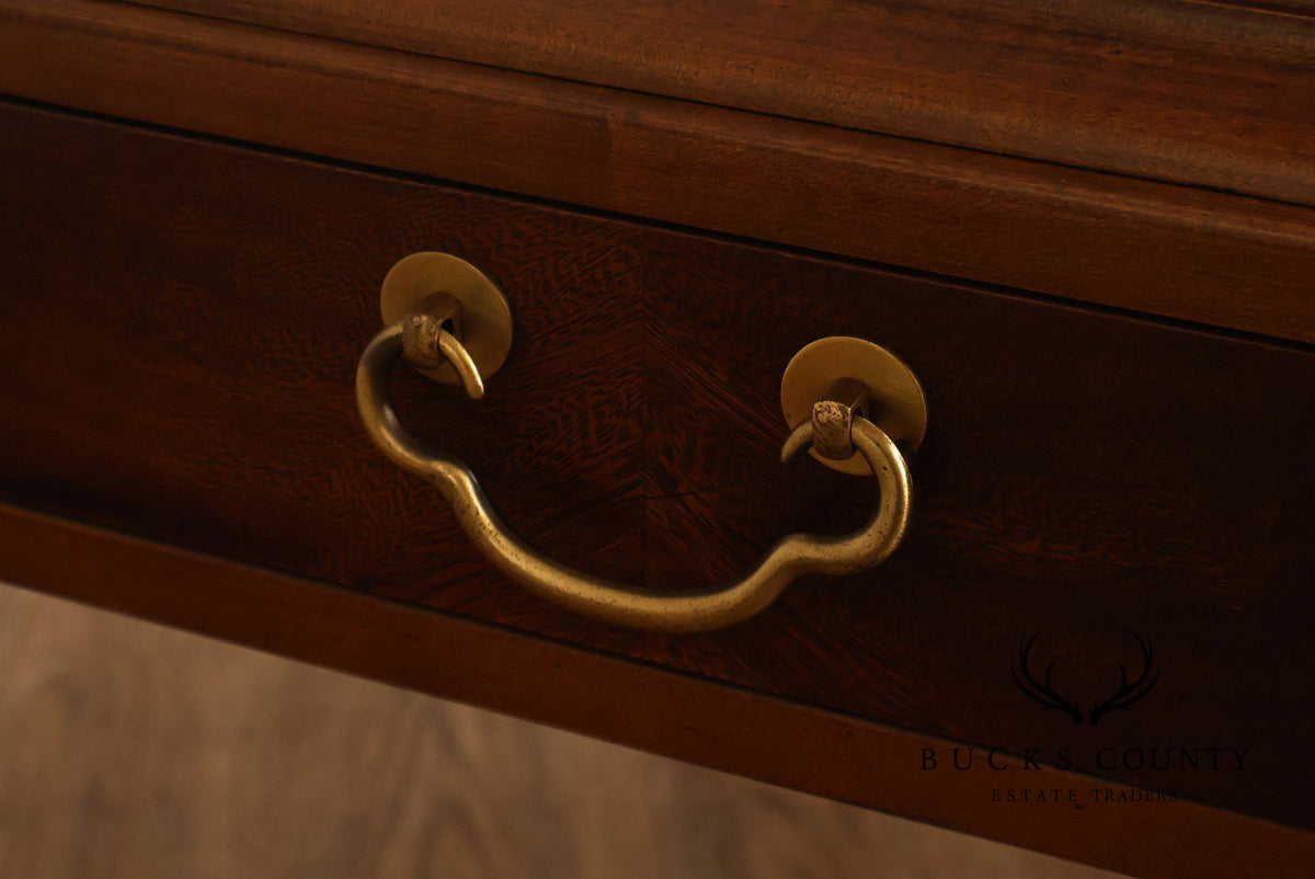 Hekman Ming Style Mahogany End Table