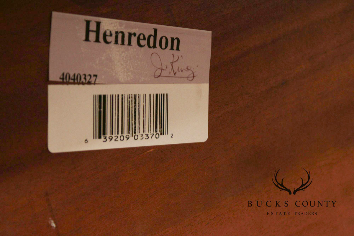 Henredon Round Expandable Flame Mahogany Pedestal Dining Table