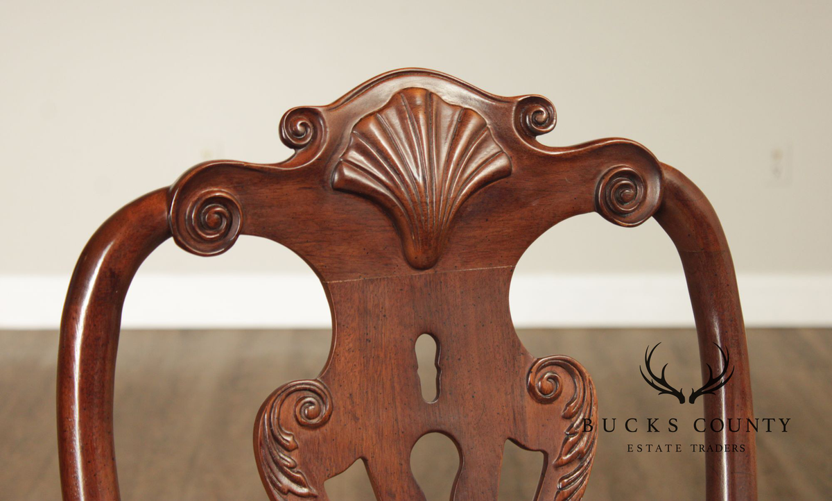 Henredon Rittenhouse Square Collection Queen Anne Style Set of Eight Mahogany Dining Chairs