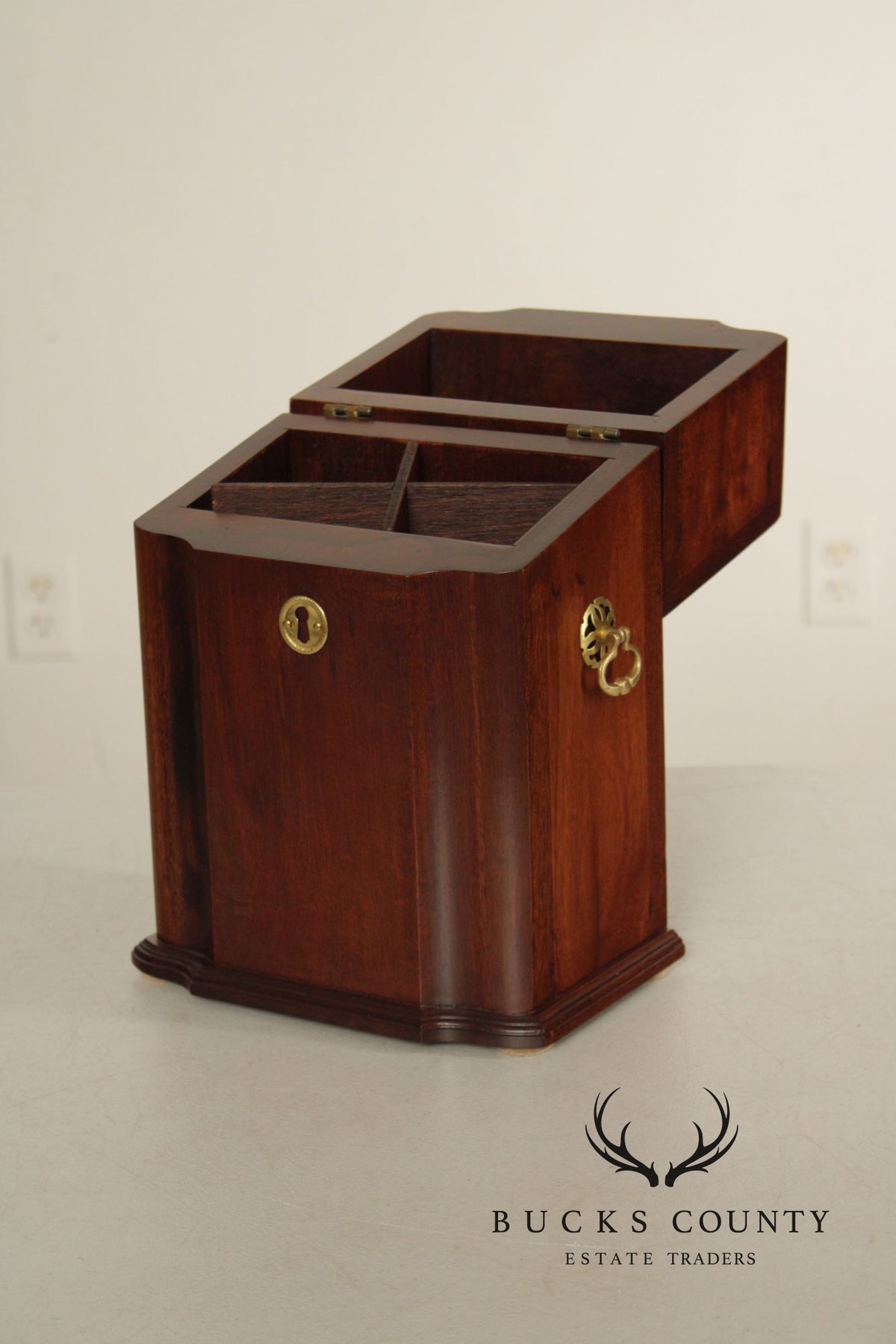 Federal Style Pair Of Mahogany Inlaid Knife Boxes