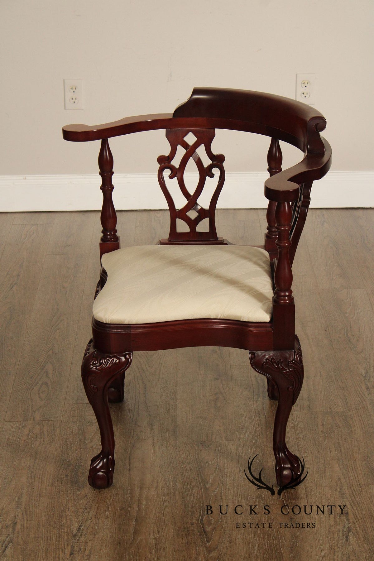 Statesville Mahogany Chippendale Style Corner Chair