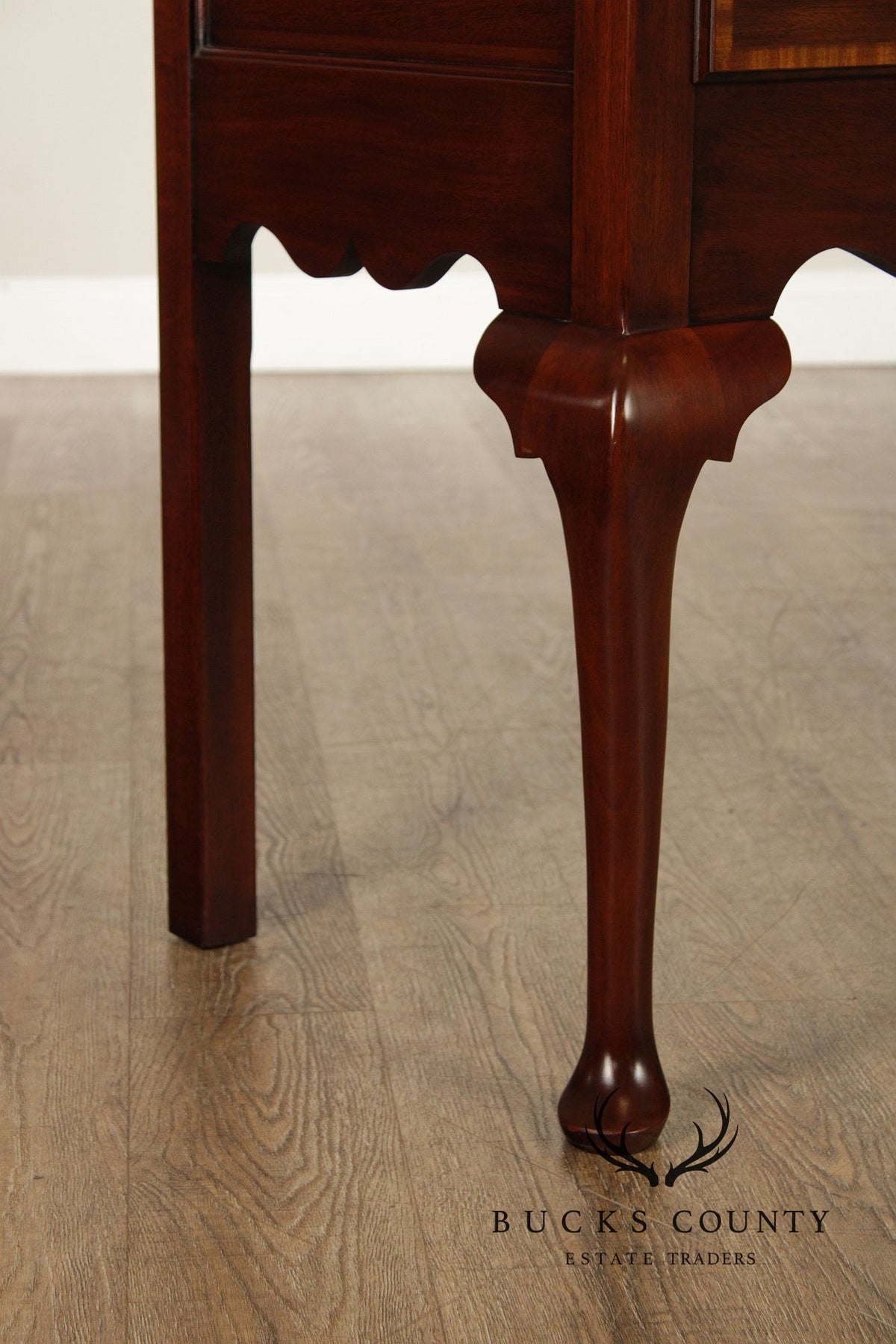 Henkel-Harris Jamestown Colony Mahogany Queen Anne Style Sideboard