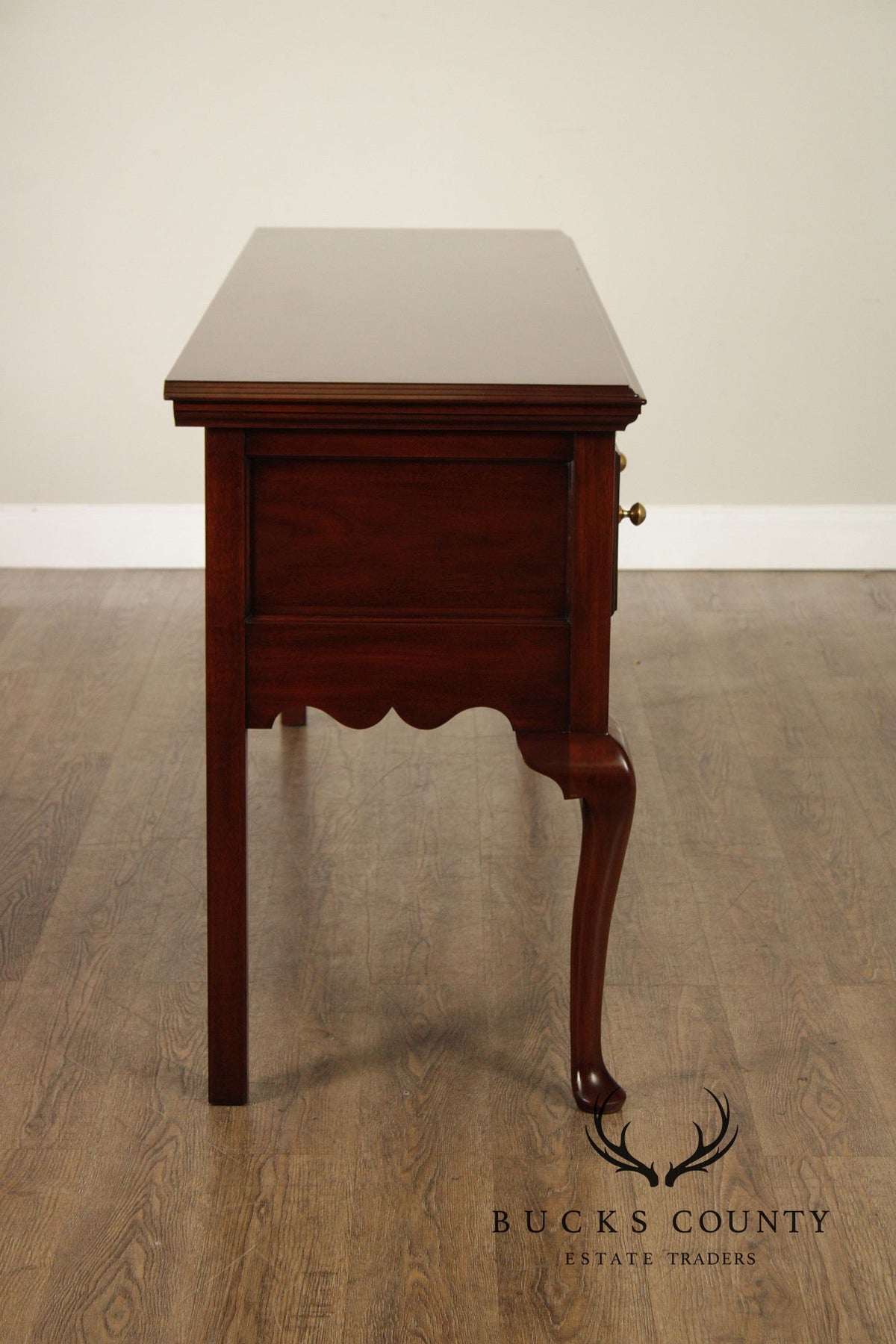 Henkel-Harris Jamestown Colony Mahogany Queen Anne Style Sideboard