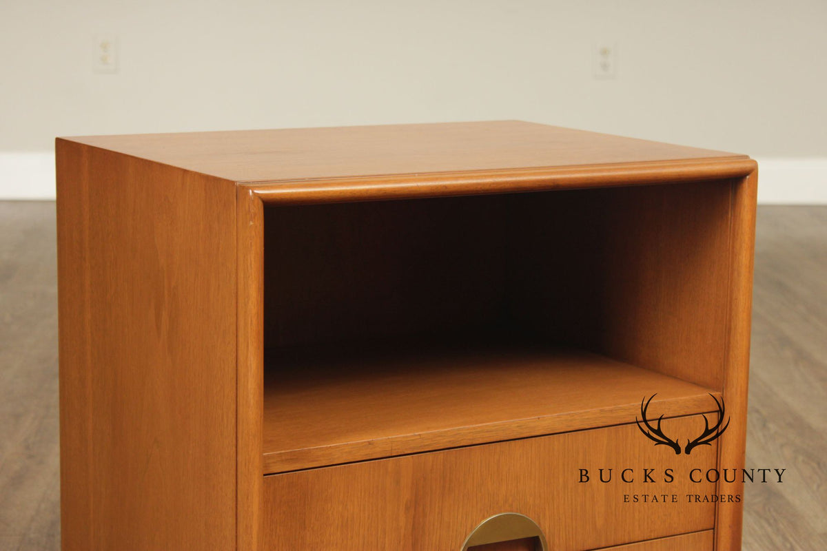 Johnson Furniture Co. Mid Century Modern Pair of Nightstands