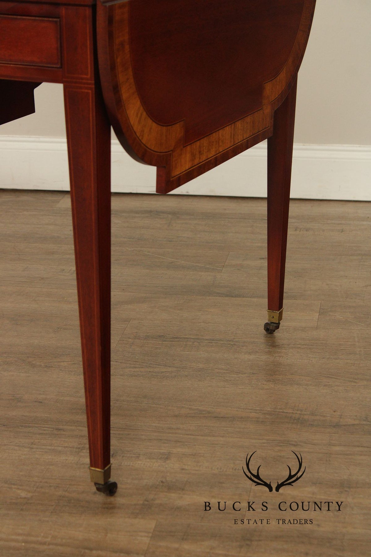 Baker Hepplewhite Style Mahogany Pembroke Drop-Leaf Table