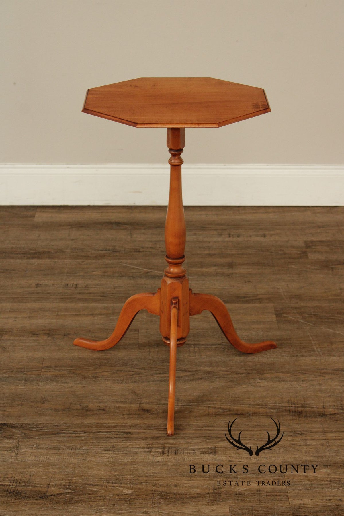Eldred Wheeler Queen Anne Style Maple Pedestal Candle Stand