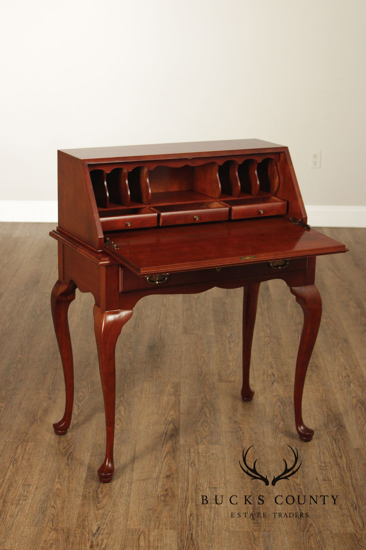 Monitor Furniture Queen Anne Style Cherry Slant-Front Writing Desk