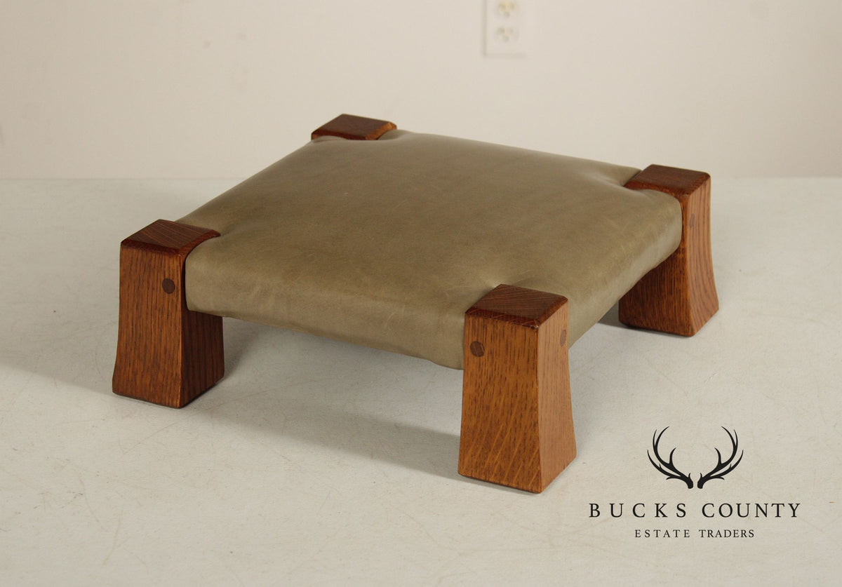 Stickley Mission Collection Oak and Leather Monk Footstool