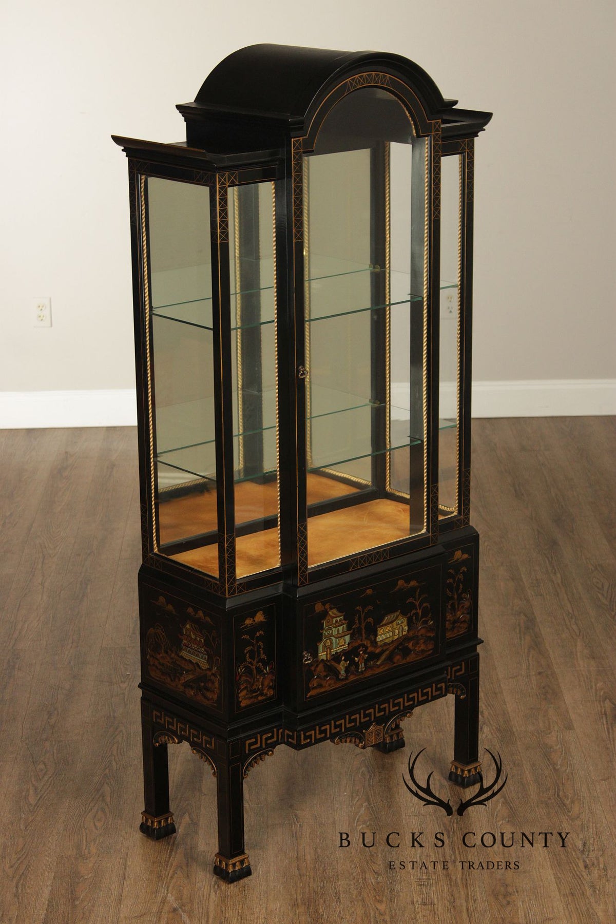 Chinoiserie Lacquered Display Cabinet