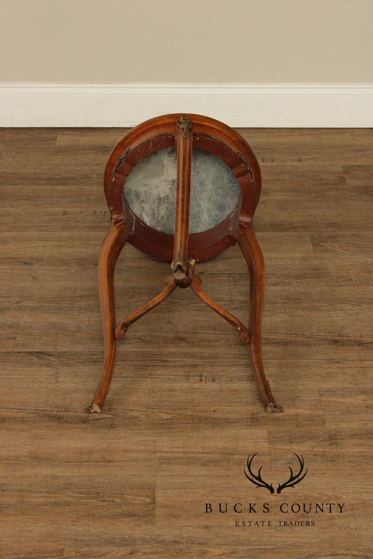 French Louis XV Style Marble Top Pedestal Side Table