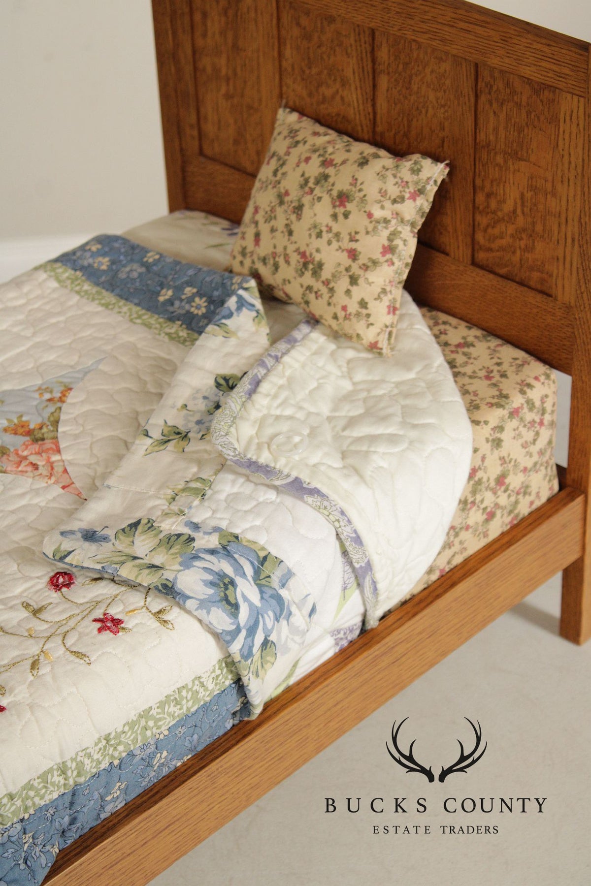 Stickley T.C. Timber Mission Oak Doll Furniture Collection Miniature Bed & Wardrobe Set