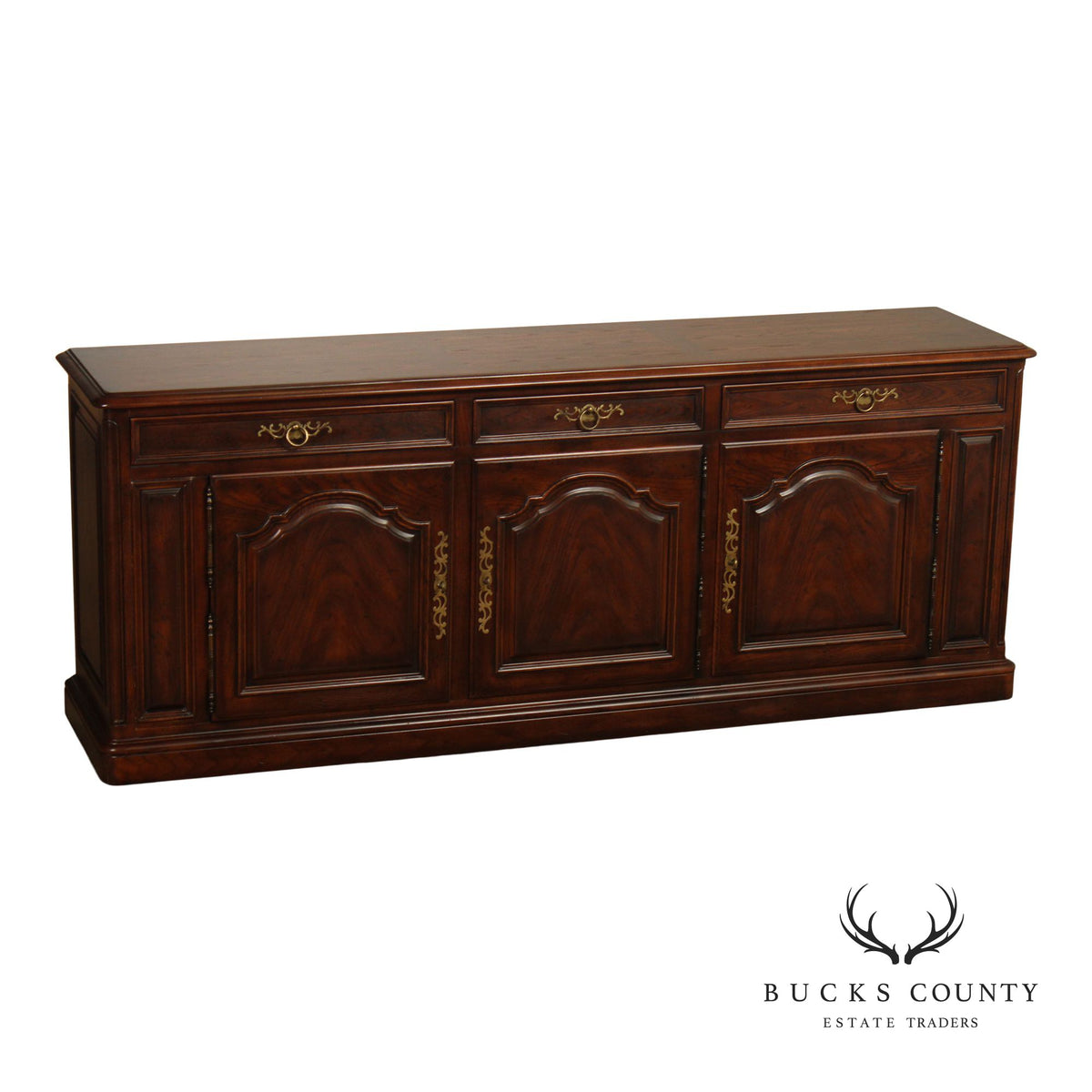 Henredon Four Centuries French Country Oak Buffet Sideboard