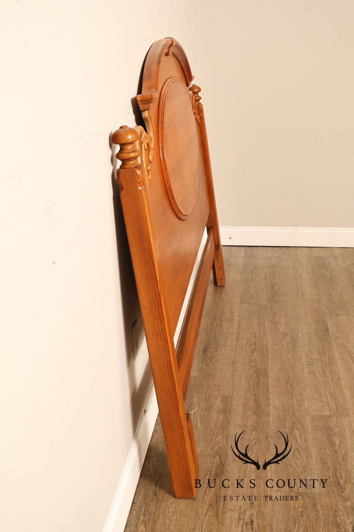 Lexington Furniture Victorian Revival Oak King Size Headboard