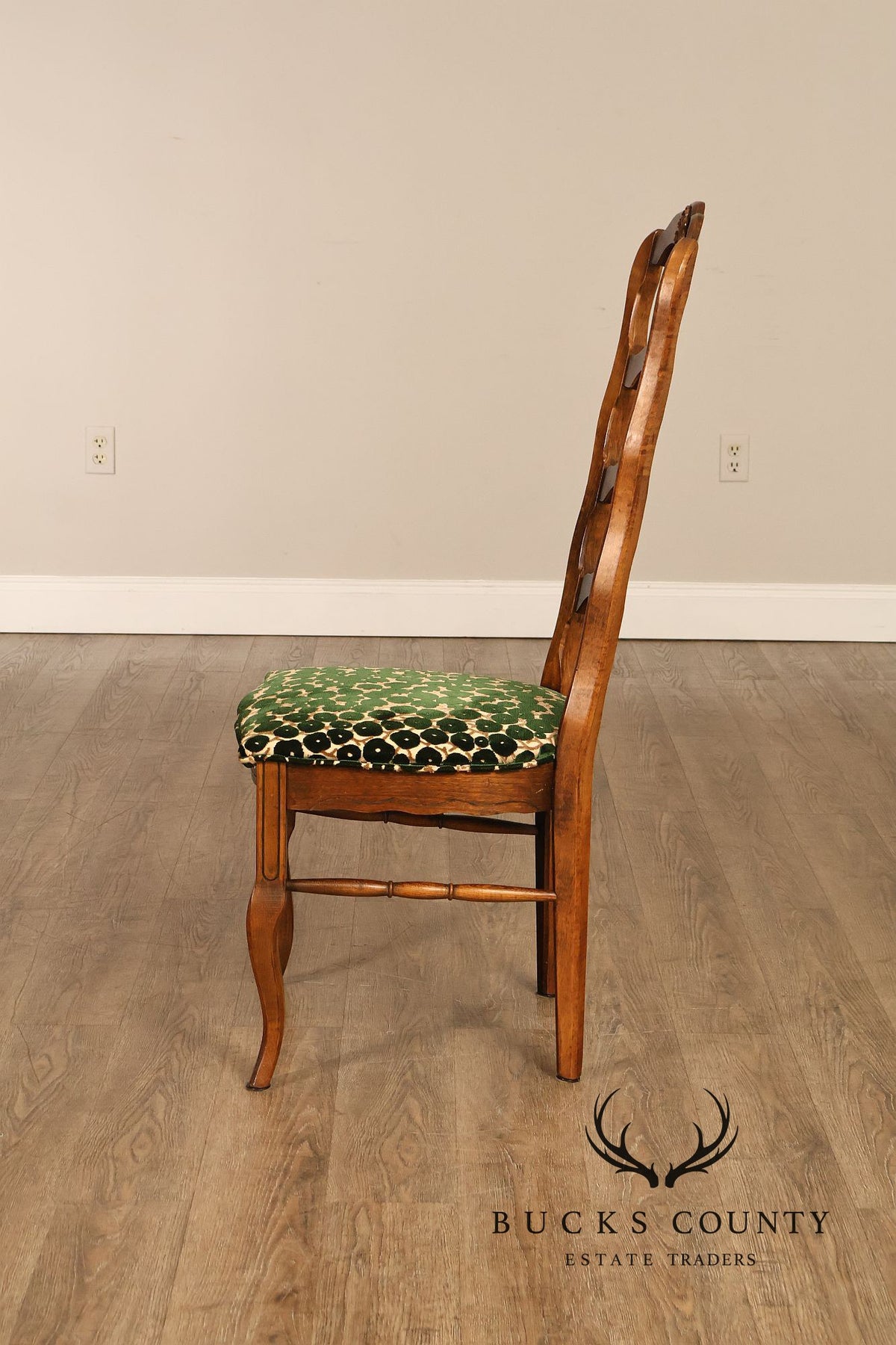 Hill Mfg. Corp. French Country Style Set of Six Ladderback Dining Chairs