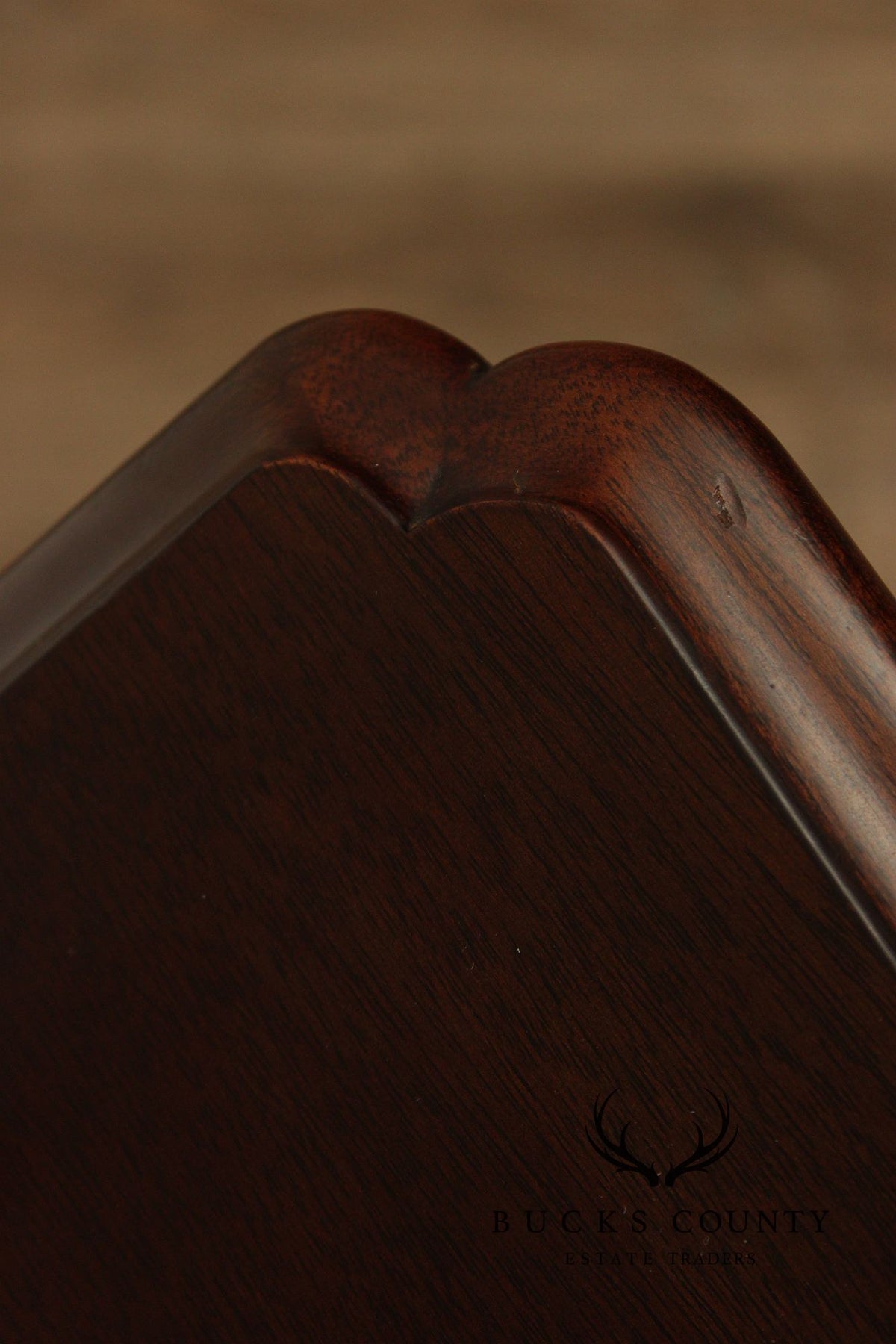 Councill Craftsmen Georgian Style Mahogany Shell Carved Lowboy
