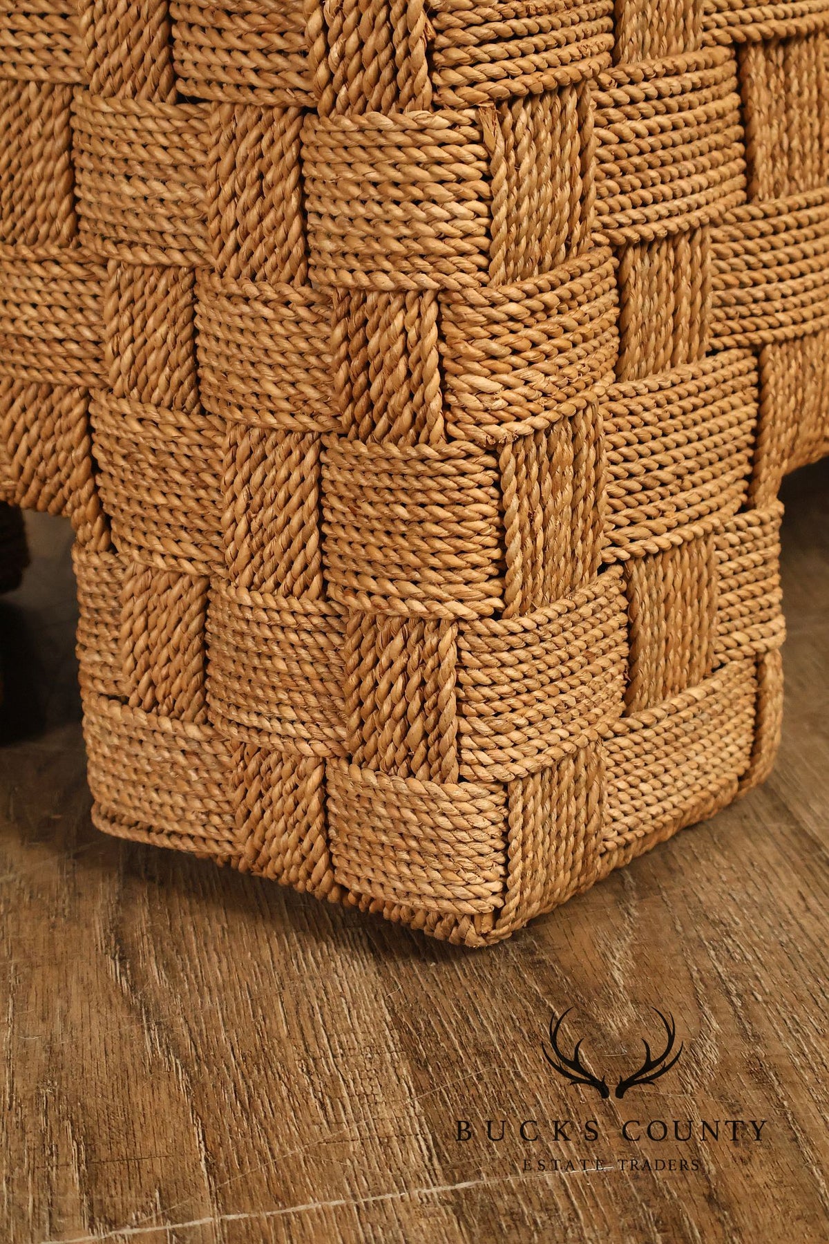 Lane Furniture Woven Rope Bench