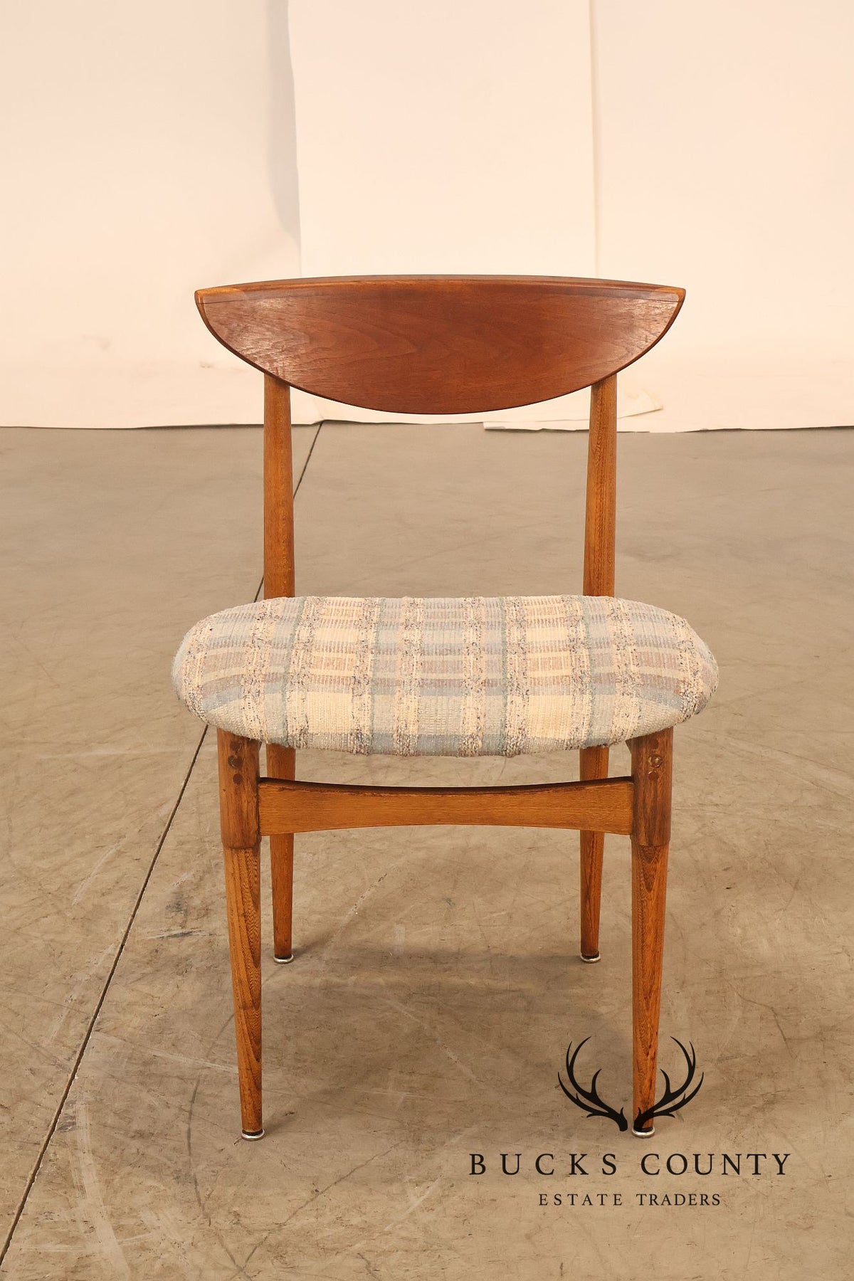 Lane Perception Mid Century Modern Walnut Side Chair