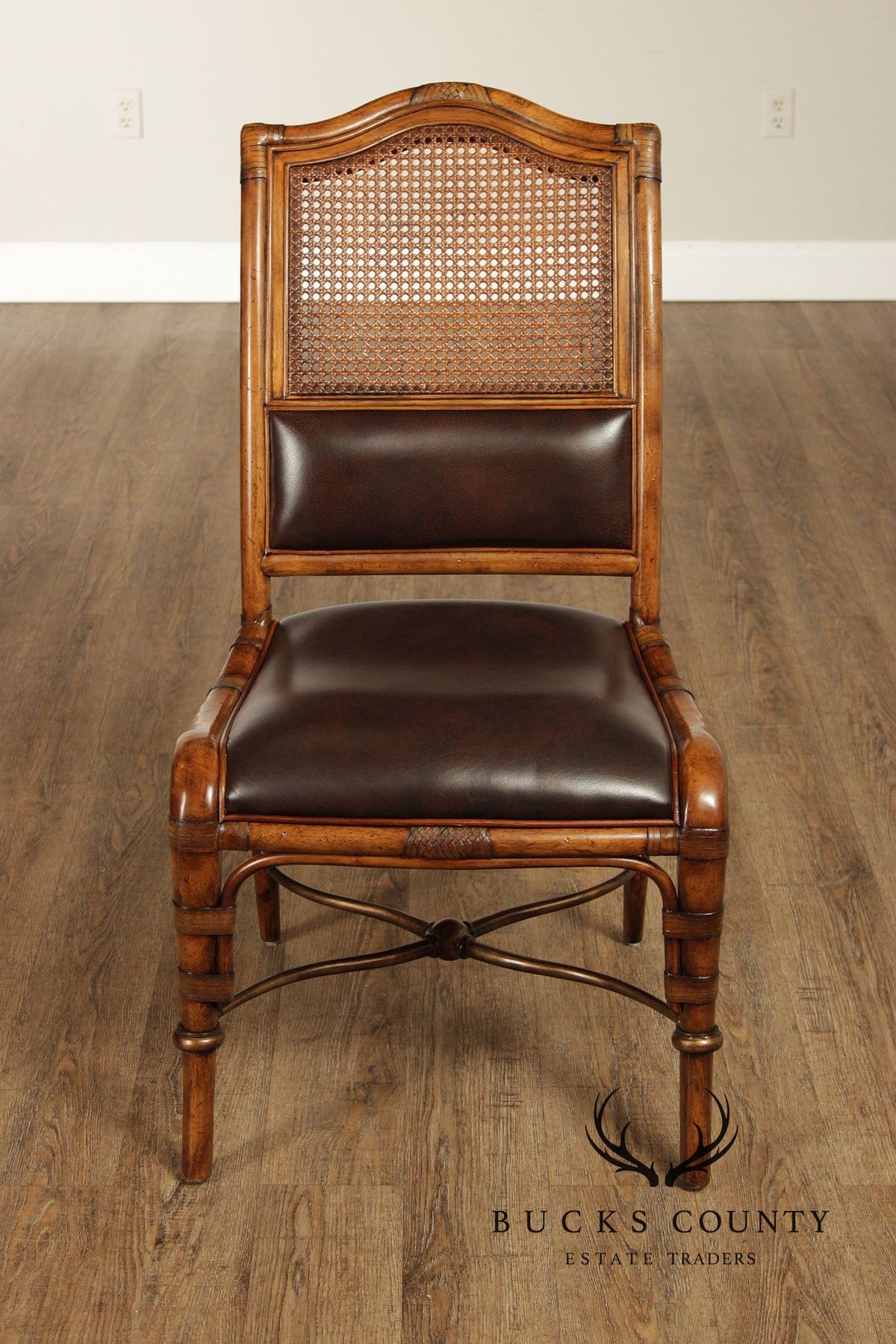 Drexel Heritage Coastal Style Round Glass Top Dining Table With Four Cane Back Chairs