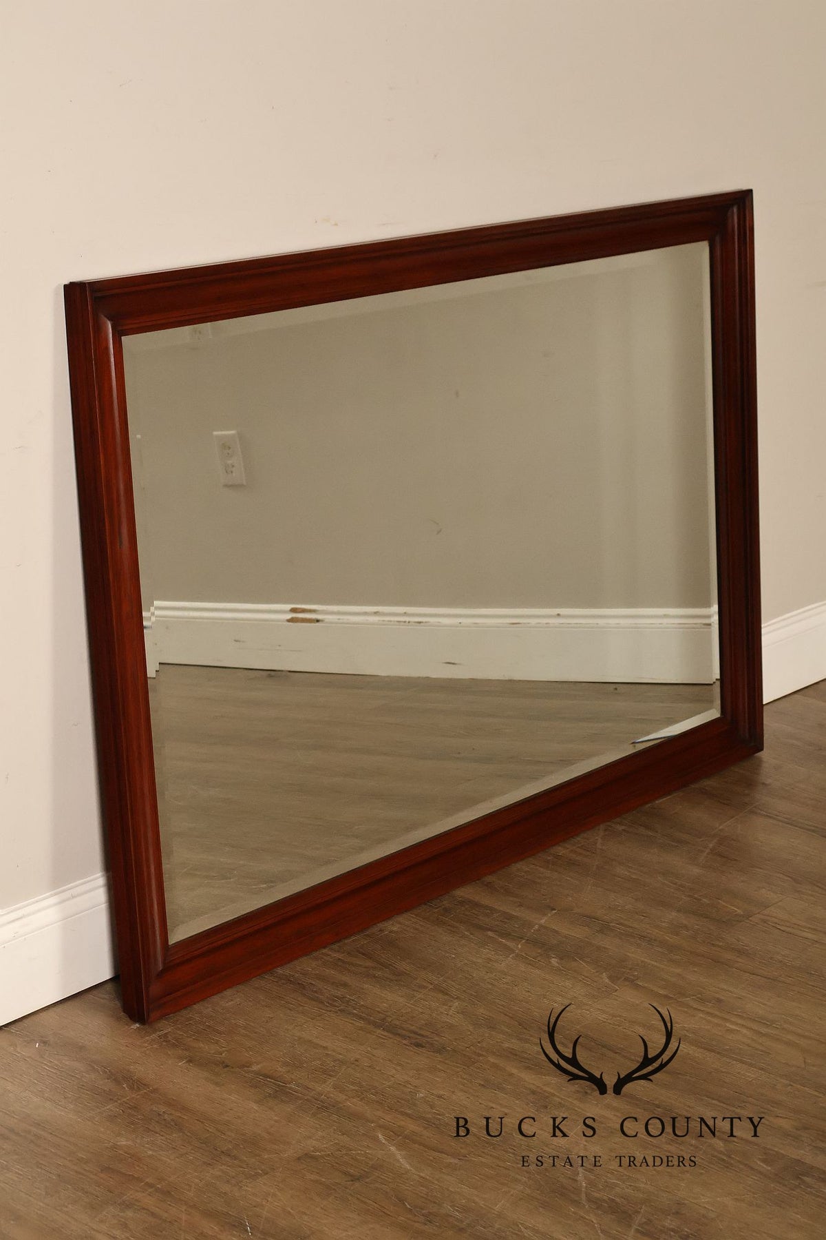 Henkel Harris Traditional Cherry Dresser Mirror