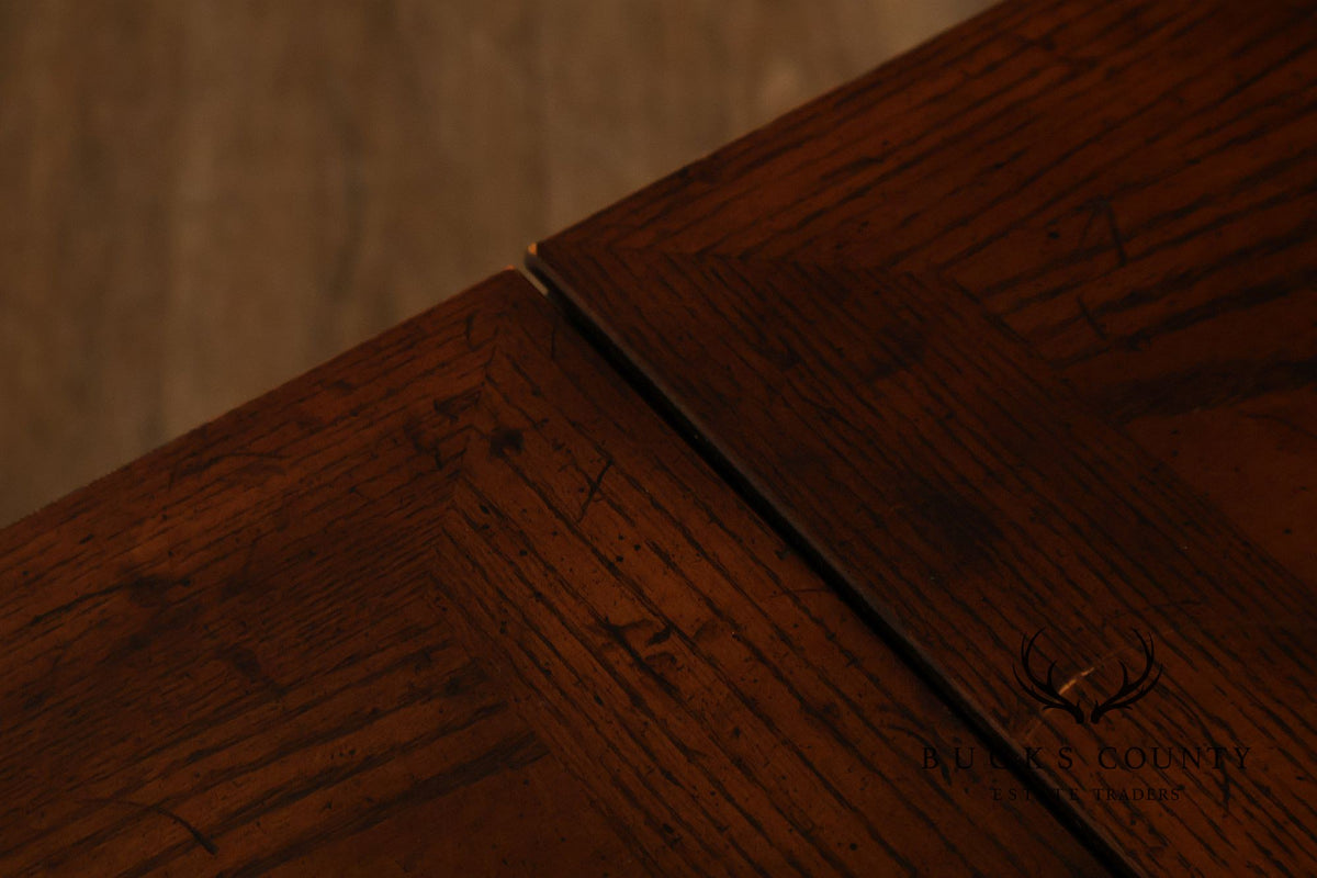 Henredon French Louis XV Style Oak Expanding Coffee Table
