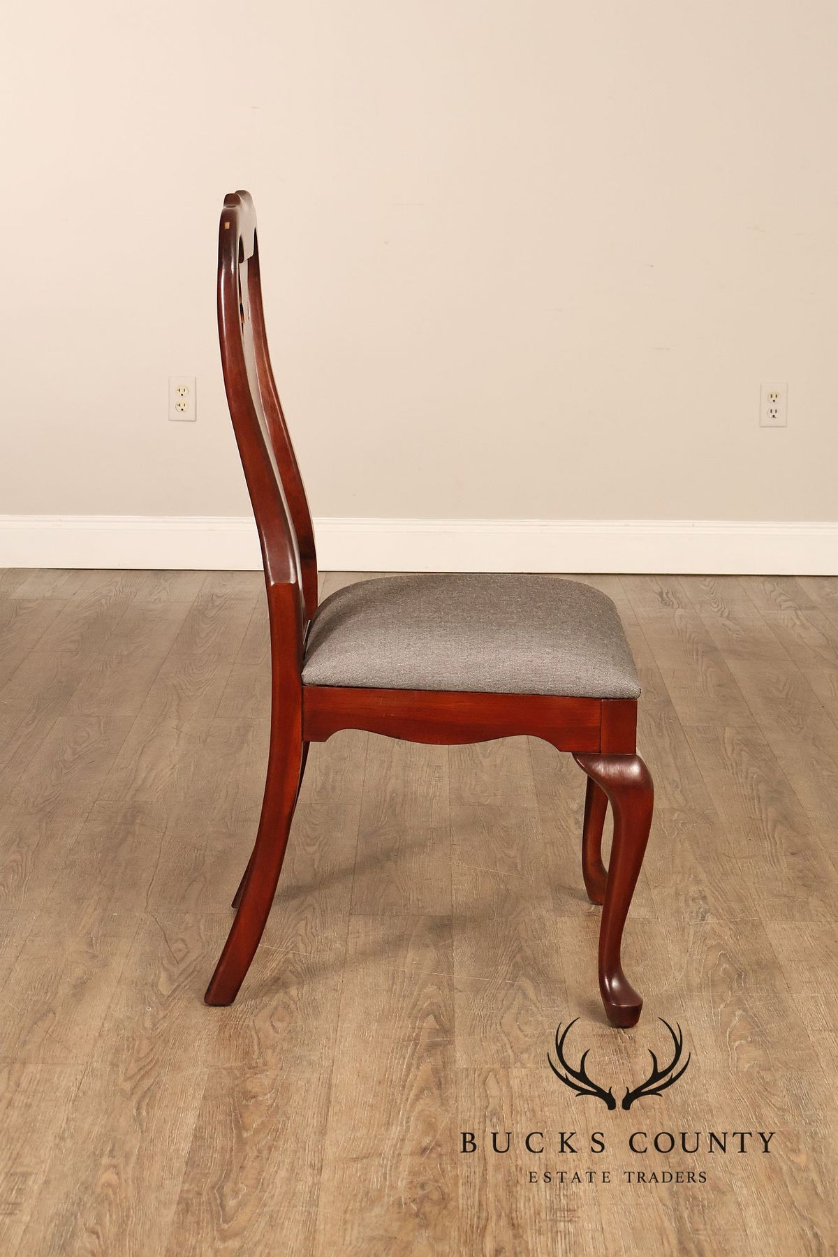 Queen Anne Style Set Of Four Cherry Side Dining Chairs