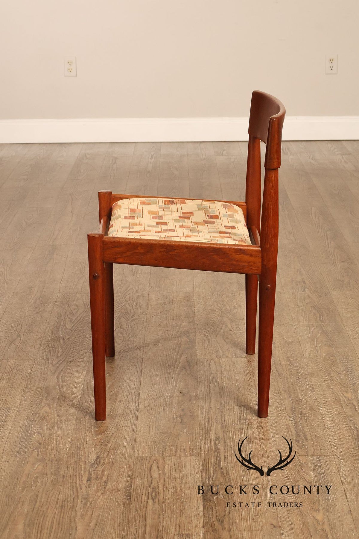 Danish Modern Set Of Eight Compatible Teak Dining Chairs
