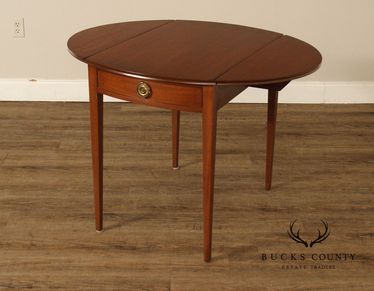 Kittinger 'Gainesborough' Mahogany Pembroke Table