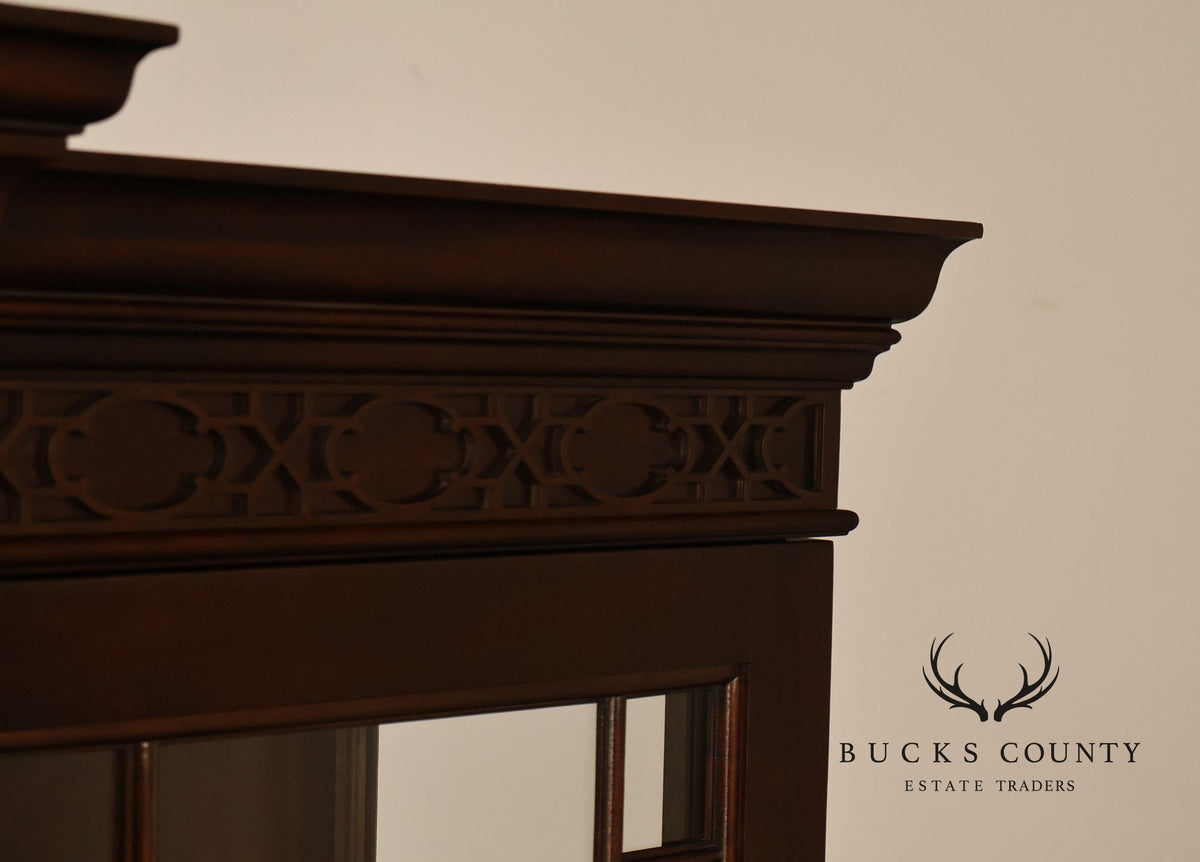 Stickley Georgian Style Mahogany Breakfront China Cabinet