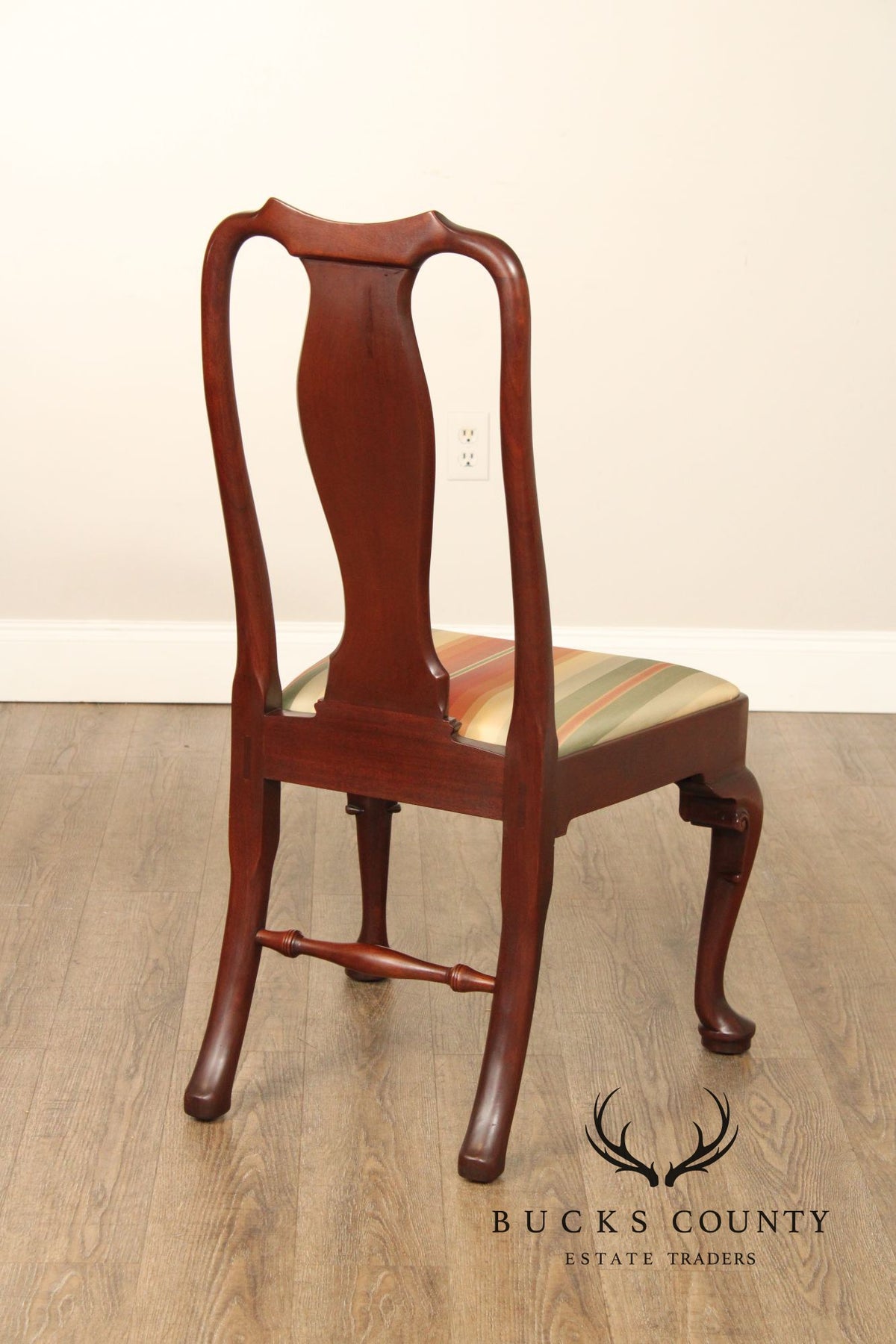 Stickley Williamsburg Reserve Set Of Four Mahogany Queen Anne Side Dining Chairs