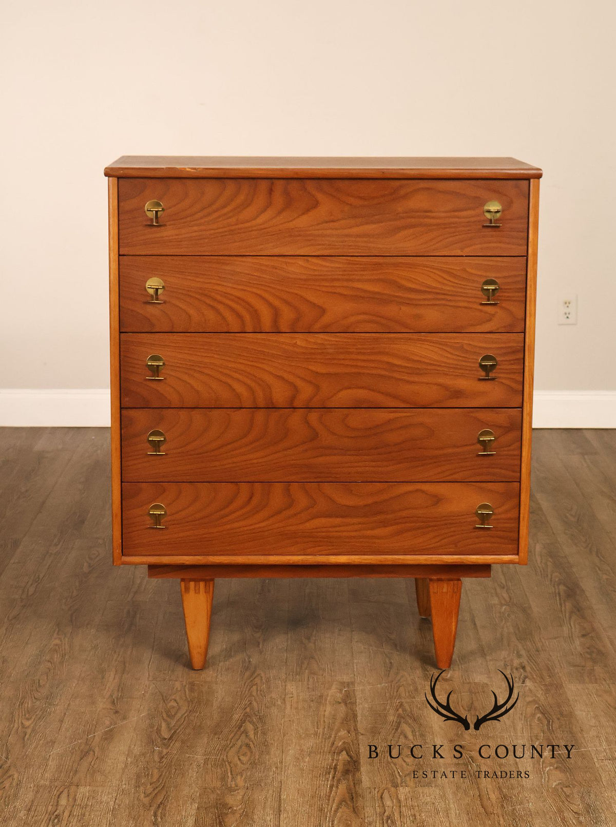 Stanley Furniture Mid Century Modern Chest of Drawers