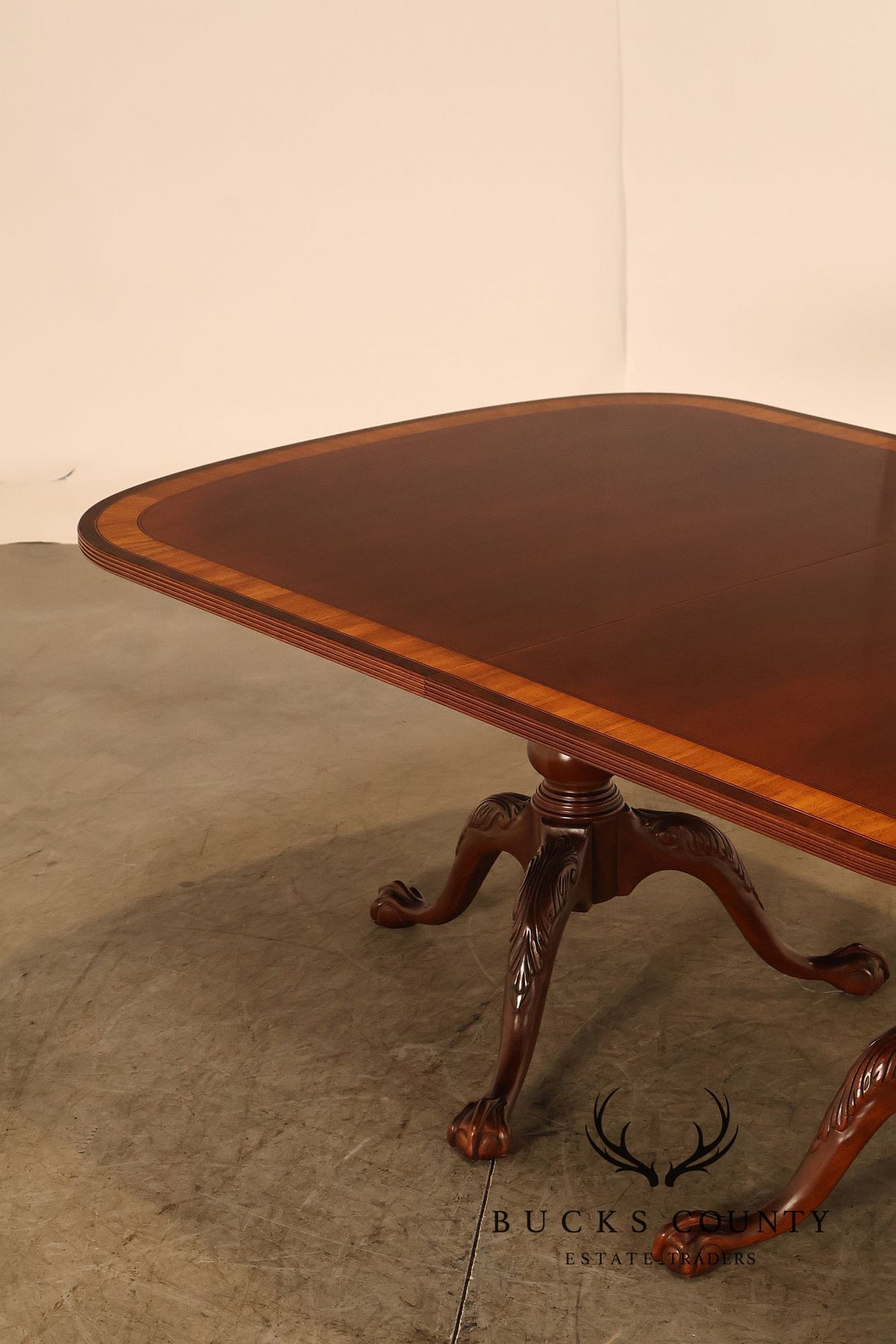 Ethan Allen Georgian Style Double Pedestal Mahogany Dining Table