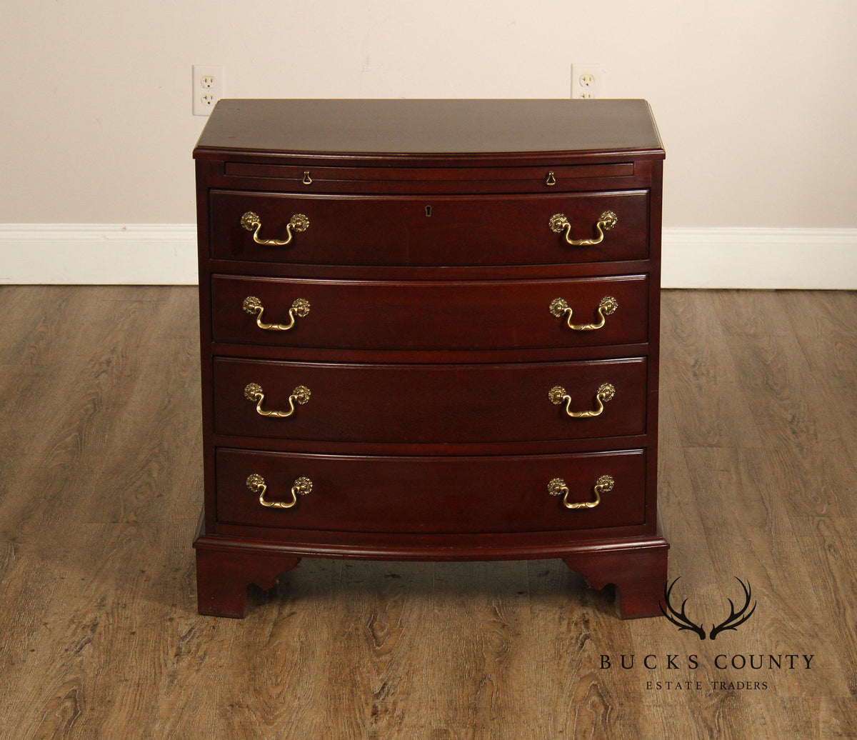Link-Taylor Georgian Mahogany Bachelor's Chest Nightstand