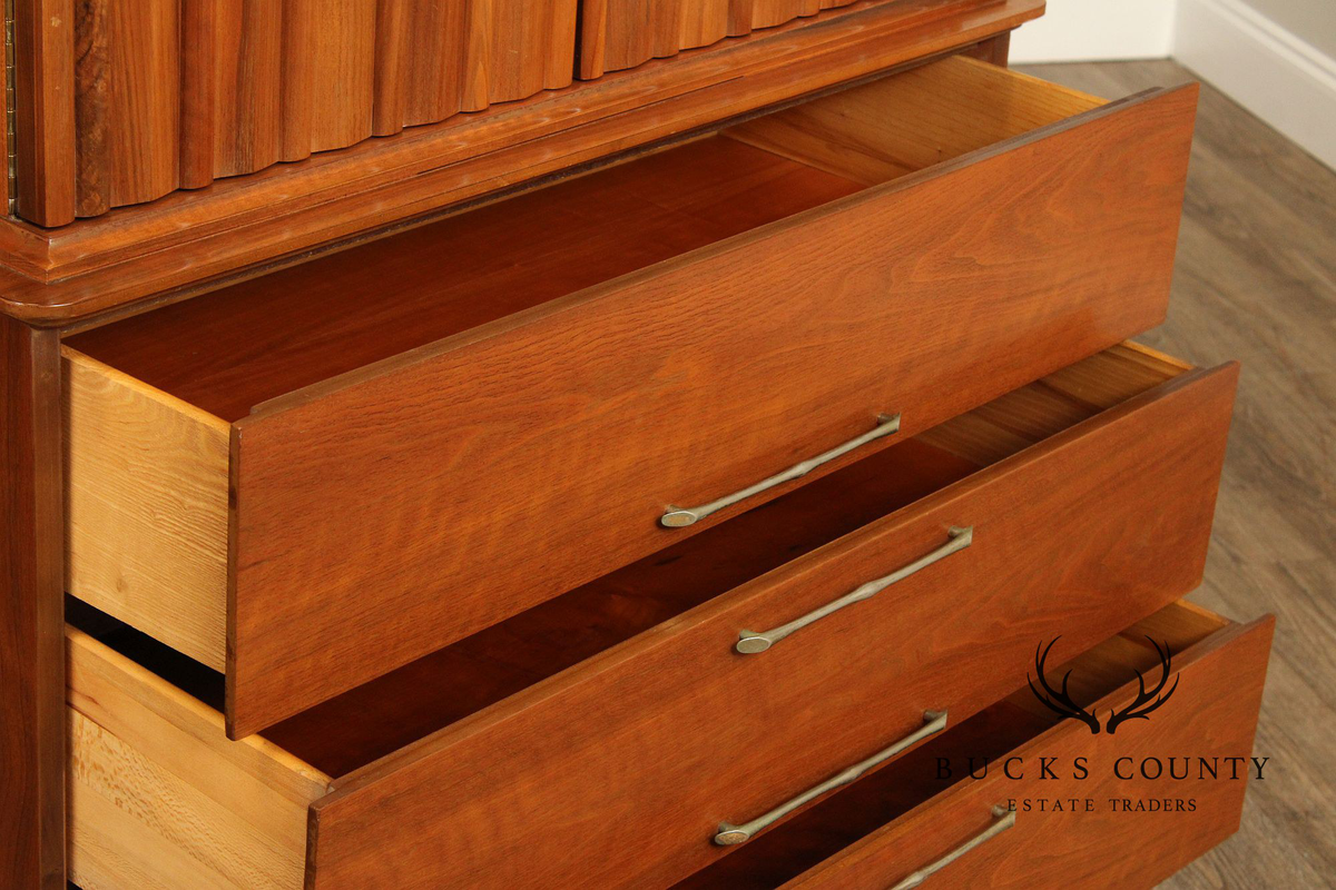 Young Manufacturing Mid Century Modern Walnut Gentleman's Chest