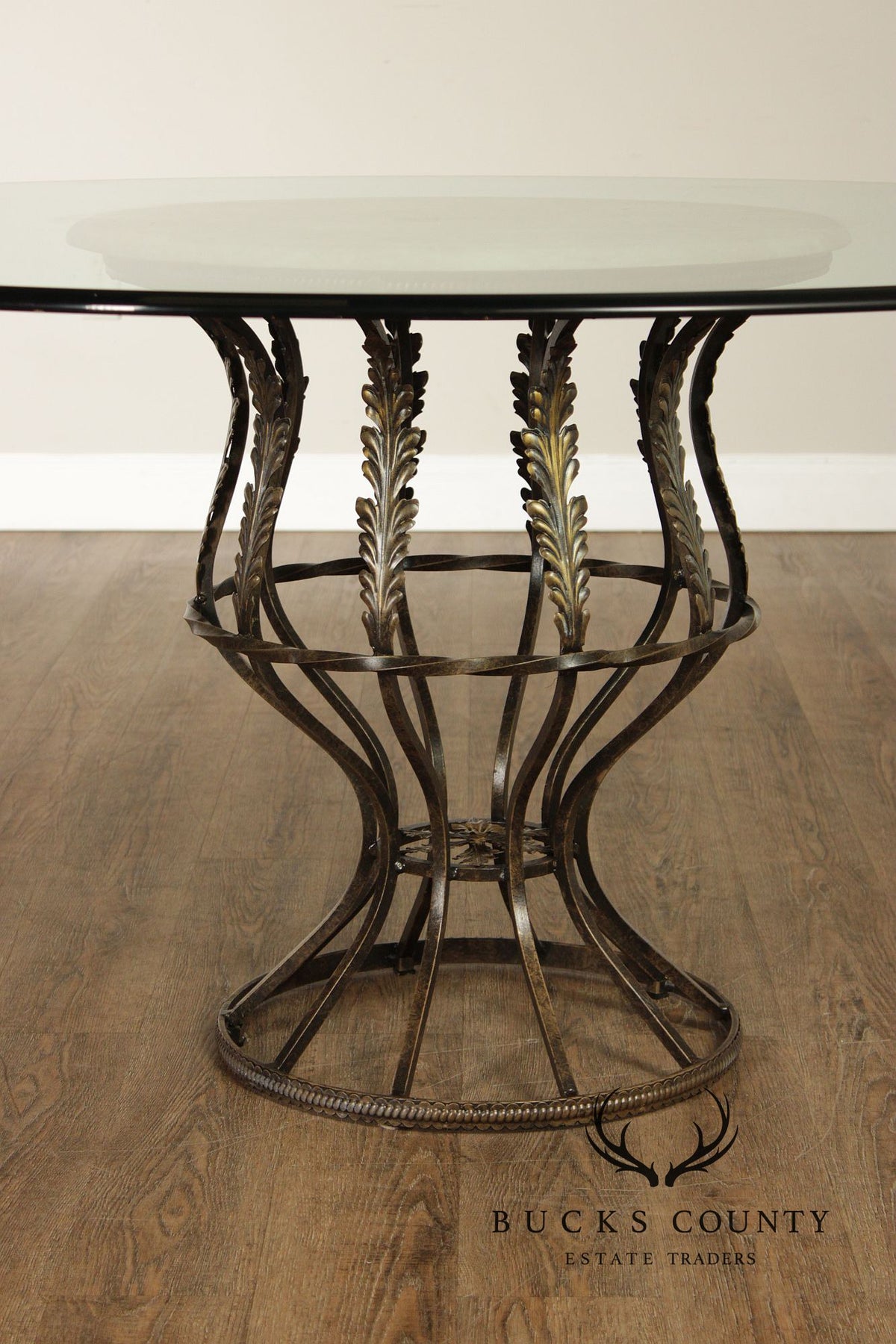 Drexel Heritage Coastal Style Round Glass Top Dining Table With Four Cane Back Chairs