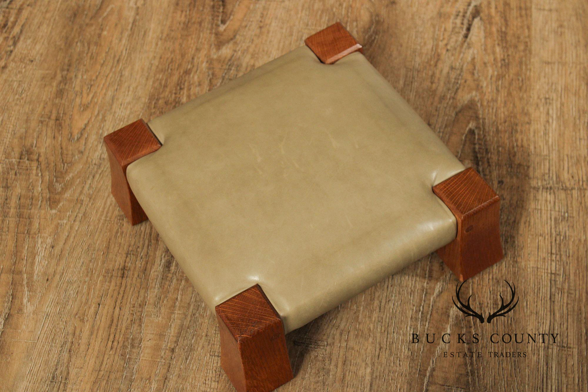 Stickley Mission Collection Oak and Leather Monk Footstool