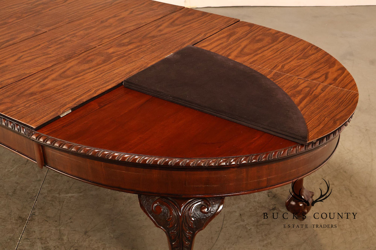Antique Chippendale Style Mahogany Extendable Oval Dining Table