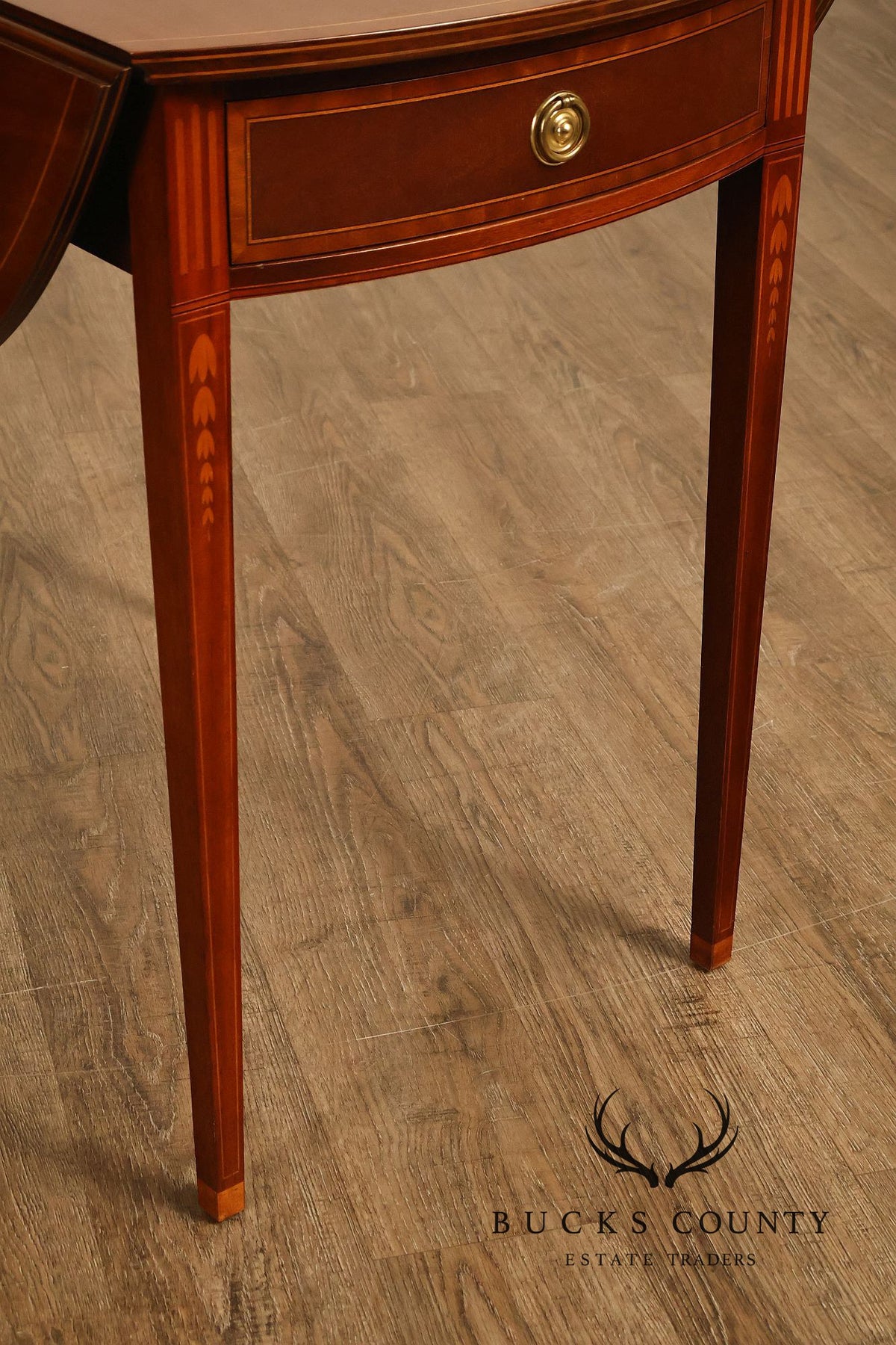 Baker Hepplewhite Style Mahogany Drop-Leaf Side Table