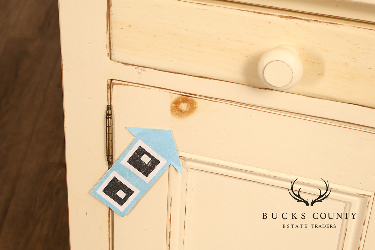 Coastal Style Pair of Painted Bedside Cabinets