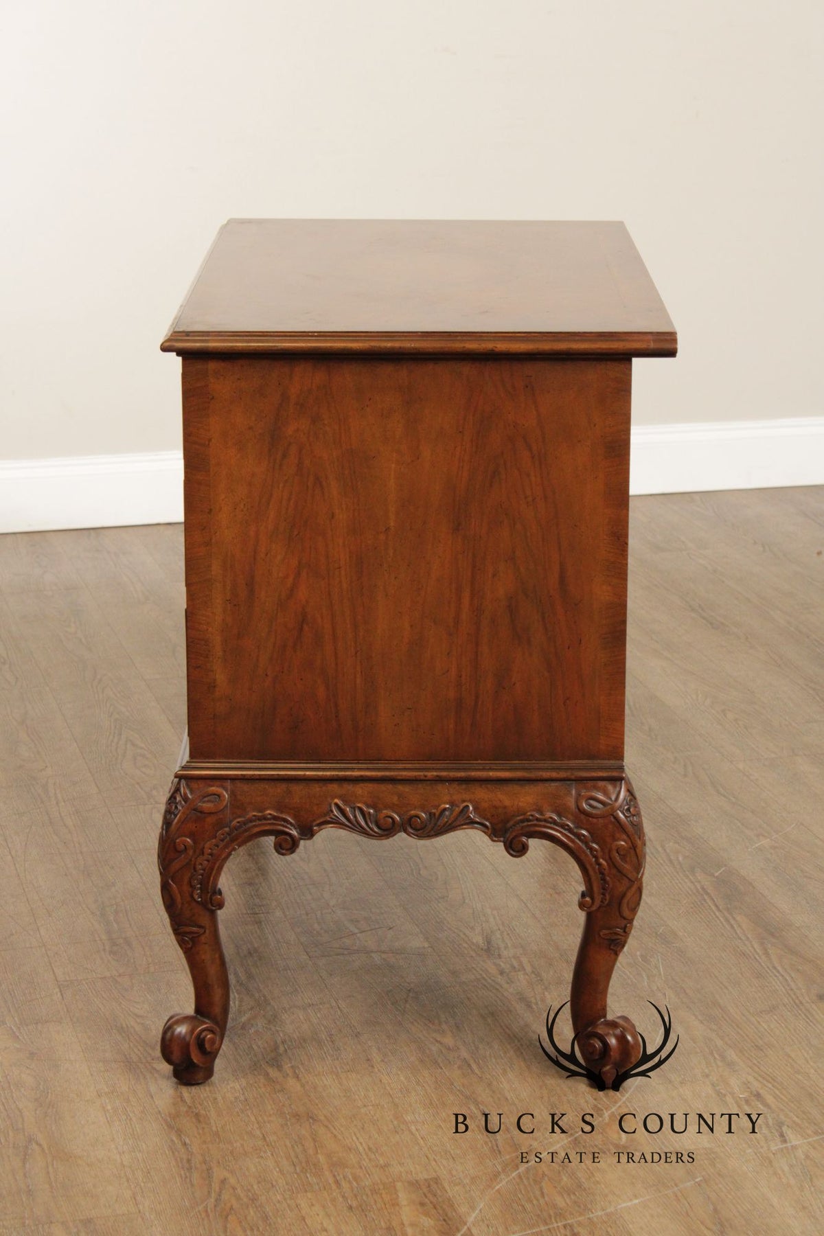 Baker Stately Homes Georgian Style Walnut Chest Of Drawers