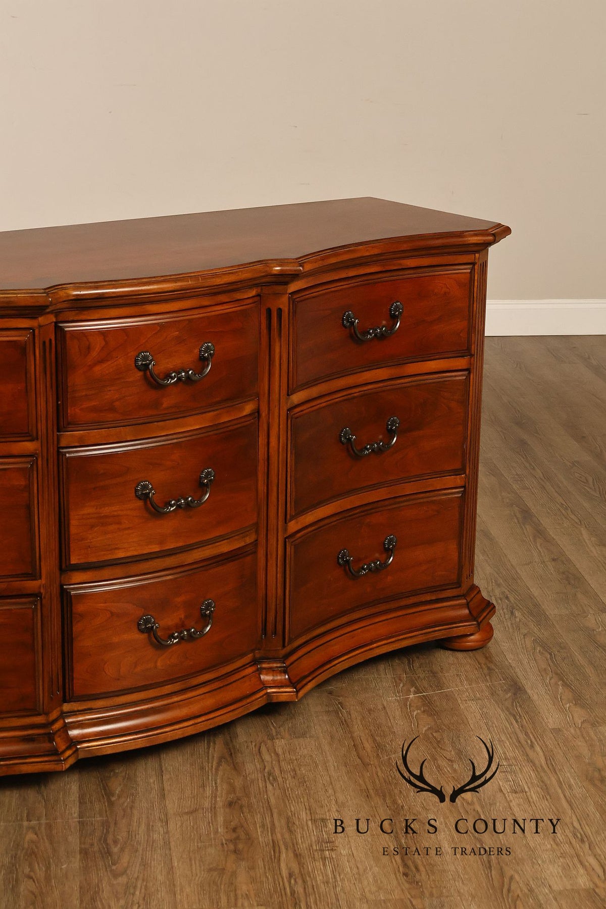 Ethan Allen Tuscany Serpentine Nine-Drawer Dresser In Cherry Finish