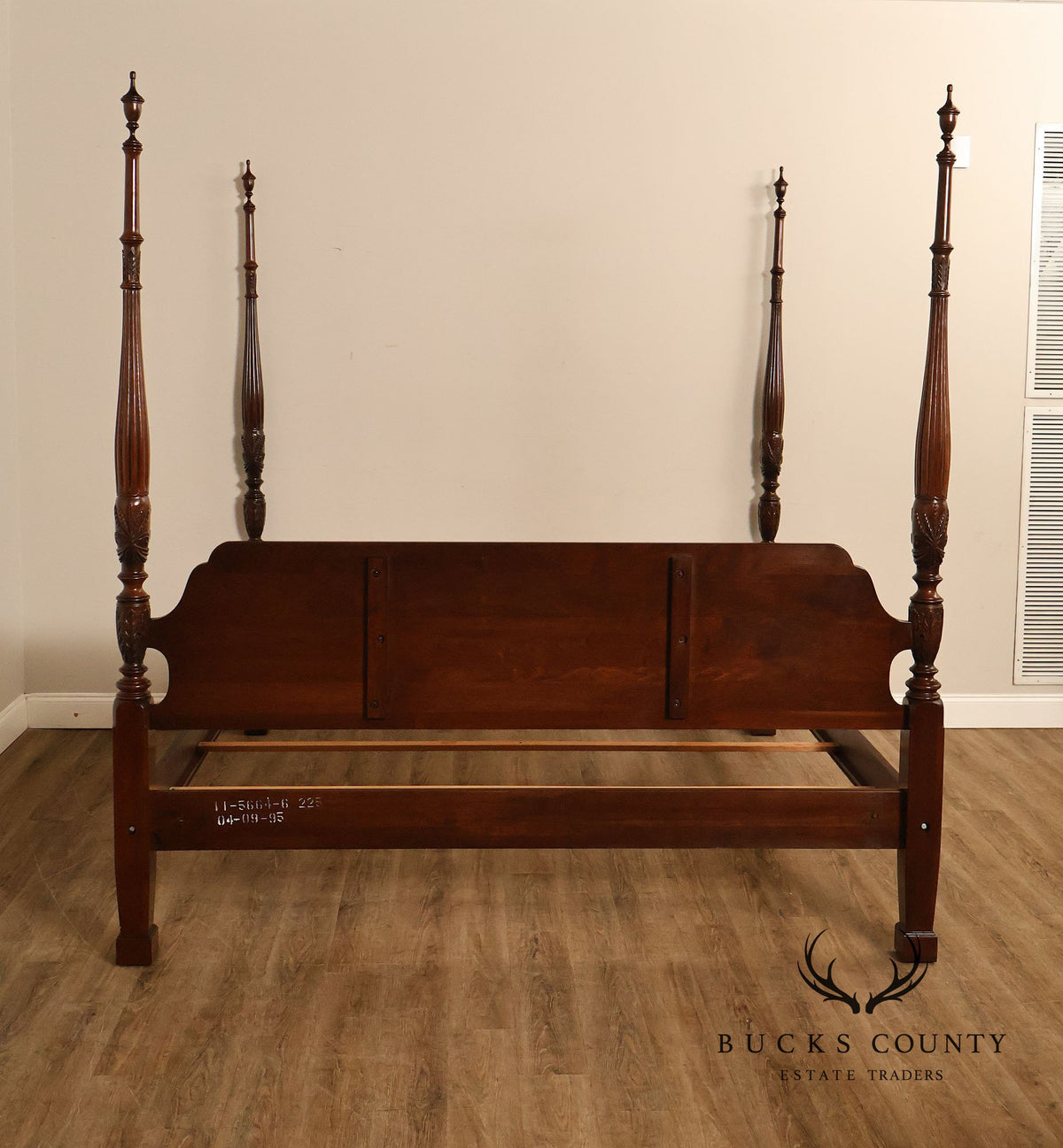 Ethan Allen 'Georgian Court' King Cherry Poster Bed