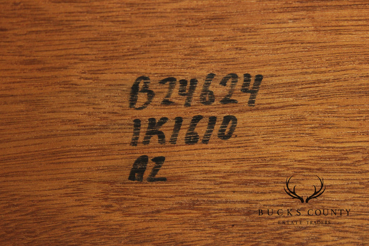 Hunt Country Furniture Country Style Oak Nine-Drawer Dresser
