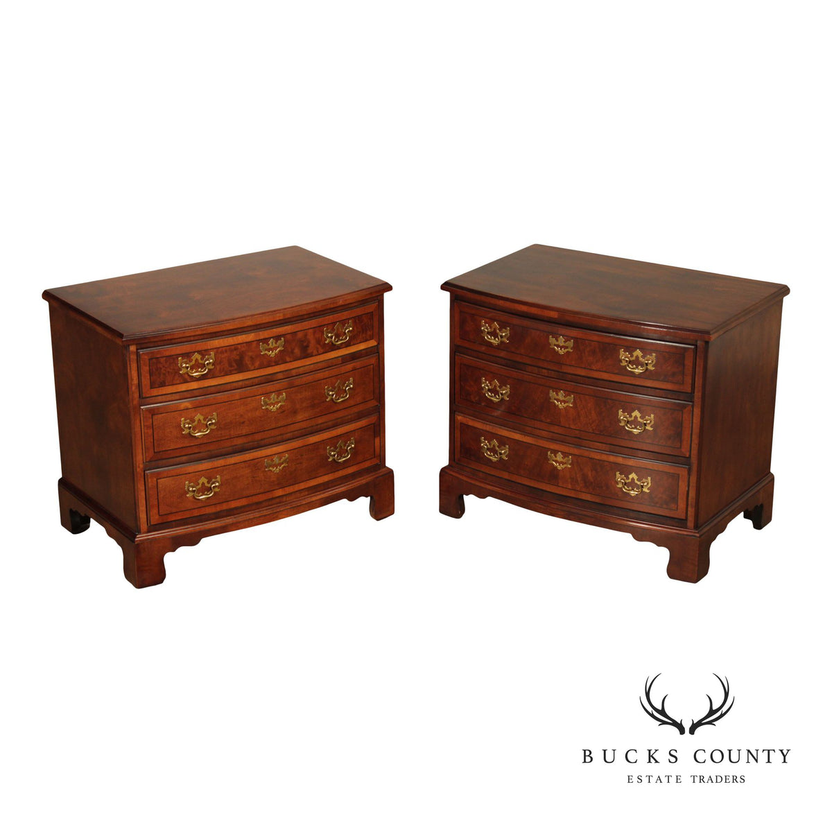 Henredon Aston Court Pair Of Mahogany Nightstands