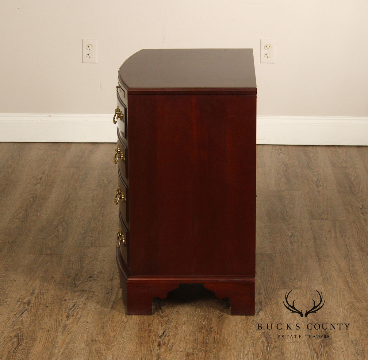 Link-Taylor Georgian Mahogany Bachelor's Chest Nightstand