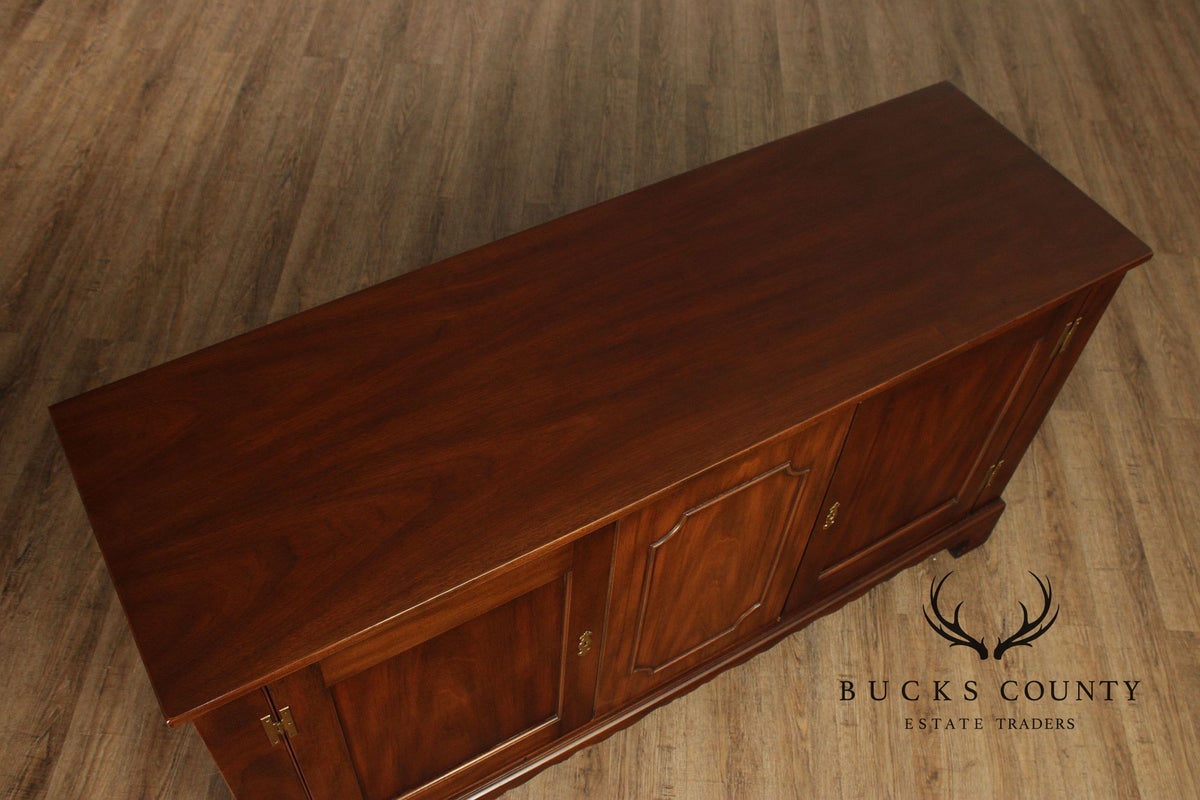 Kittinger Williamsburg Adaptation Mahogany Buffet Cabinet