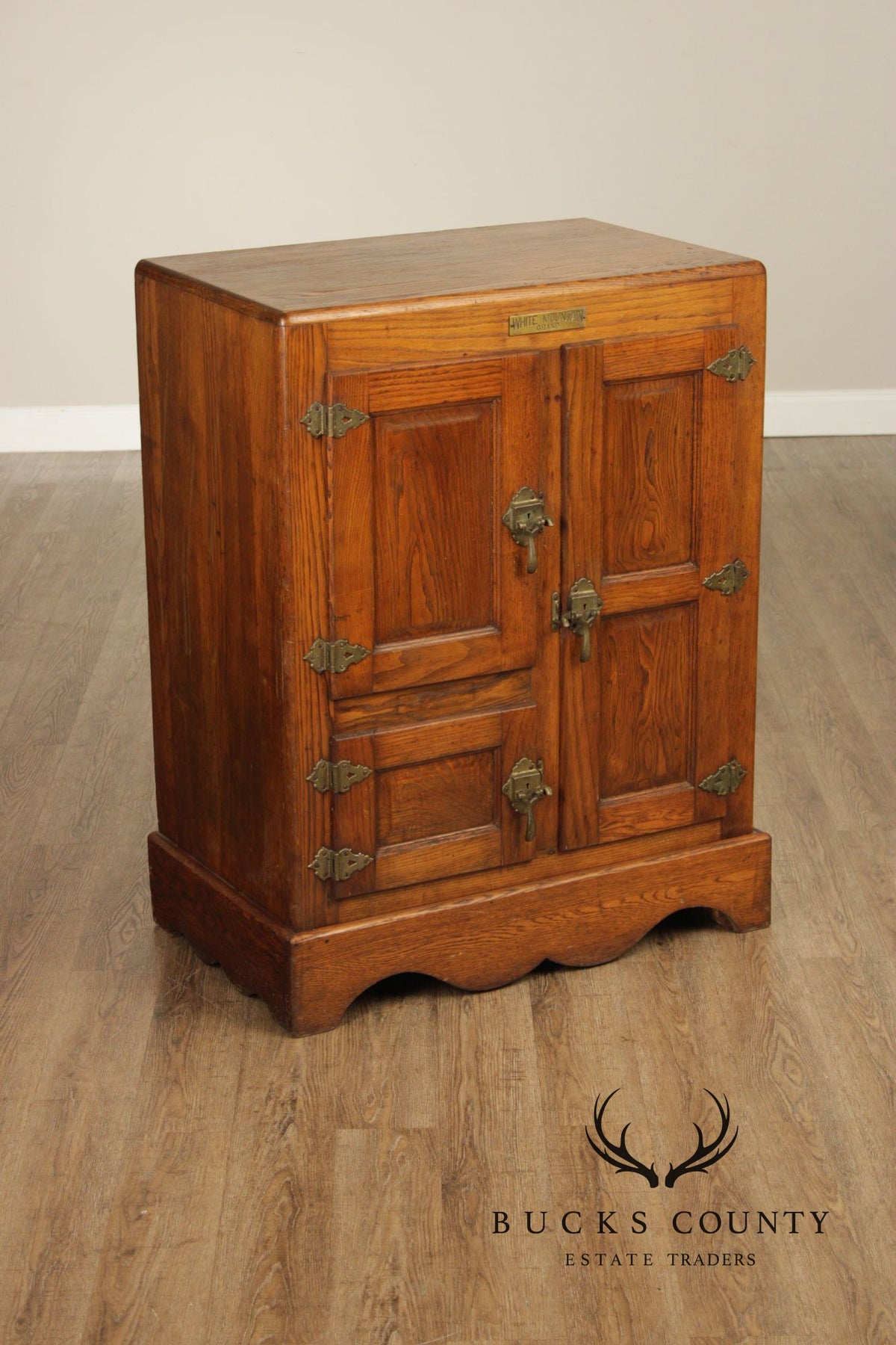 White Mountain Antique Oak Ice Box Refrigerator Cabinet