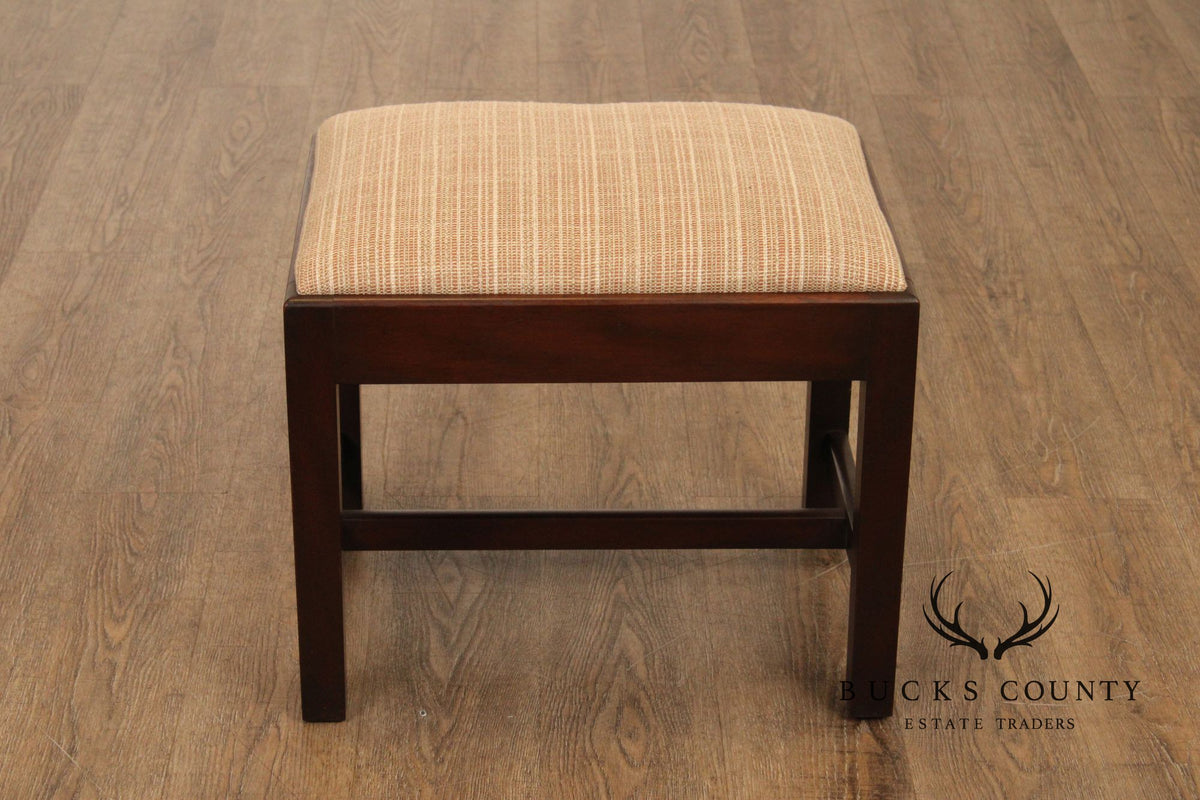 Kittinger Williamsburg Adaptation Chippendale Style Mahogany Bench