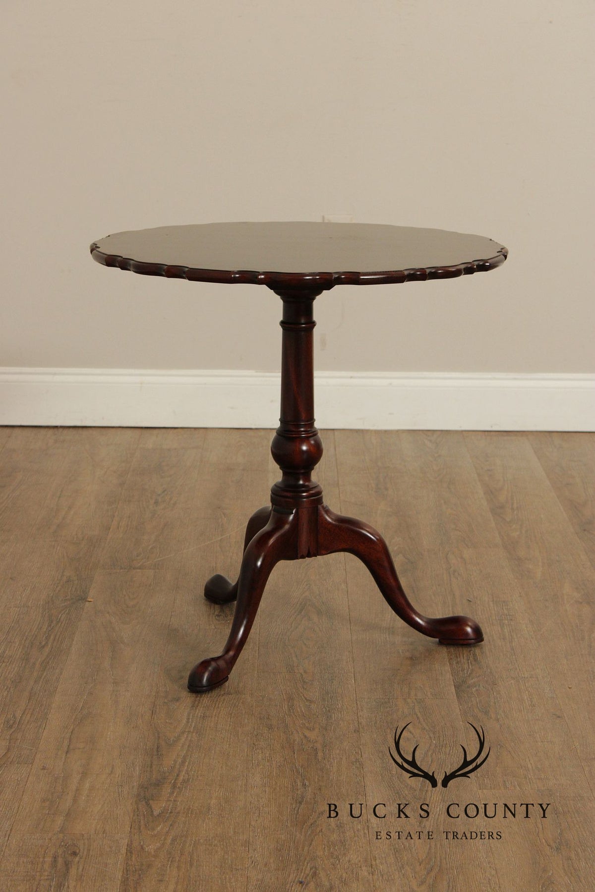 Stickley Federal Style Mahogany Pie Crust Tea Table