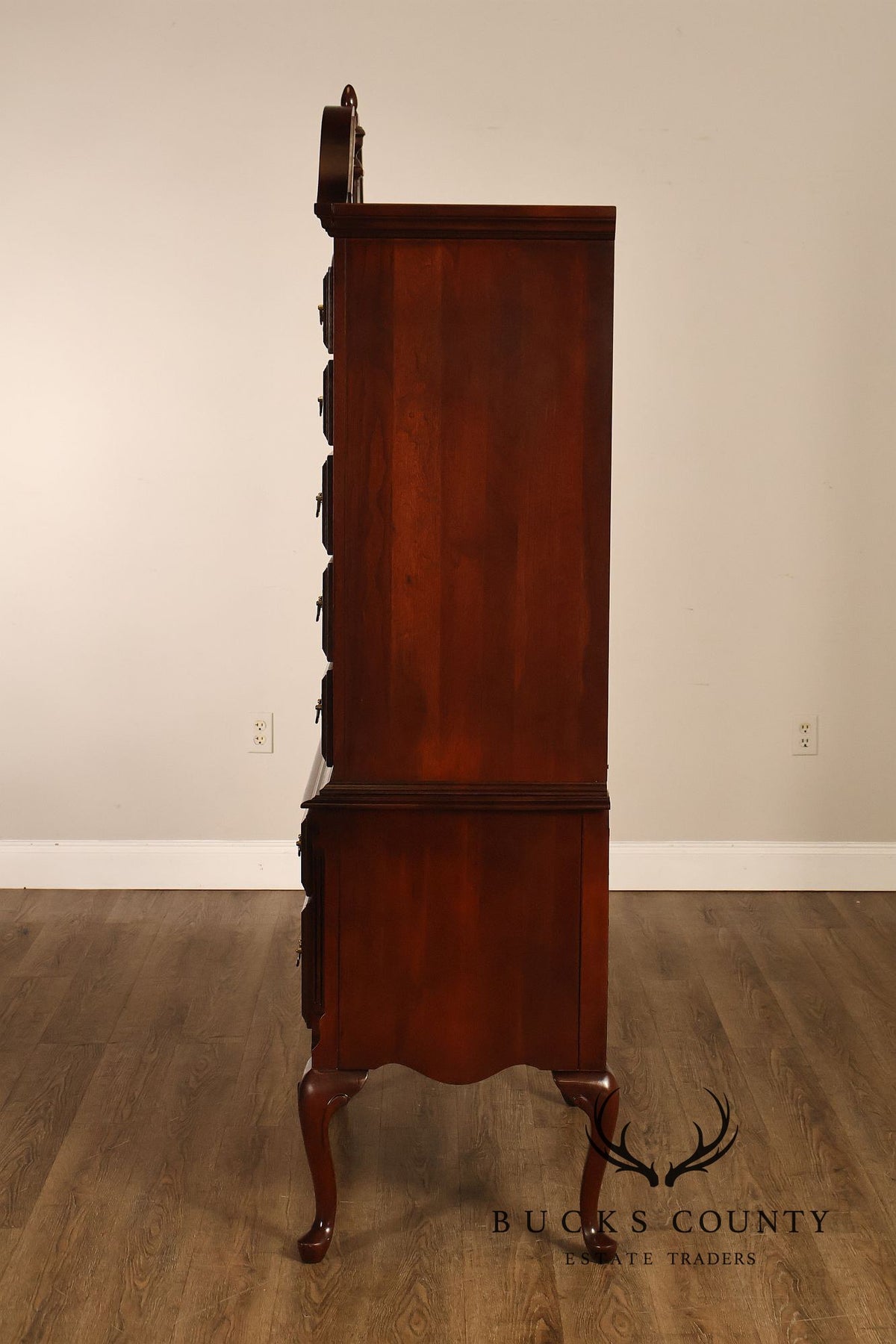 Sumter Cabinet Co. Queen Anne Style Cherry Highboy Dresser