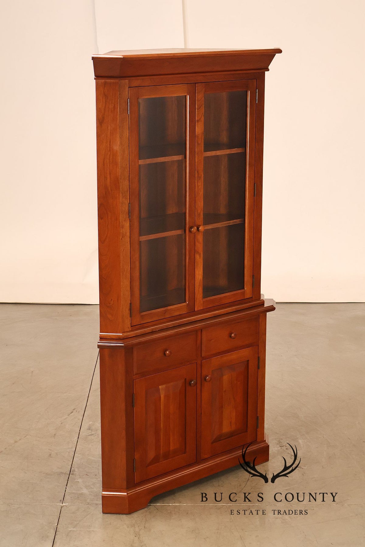 Hunt Country Furniture Cherry Corner Cabinet With Beveled Glass Doors